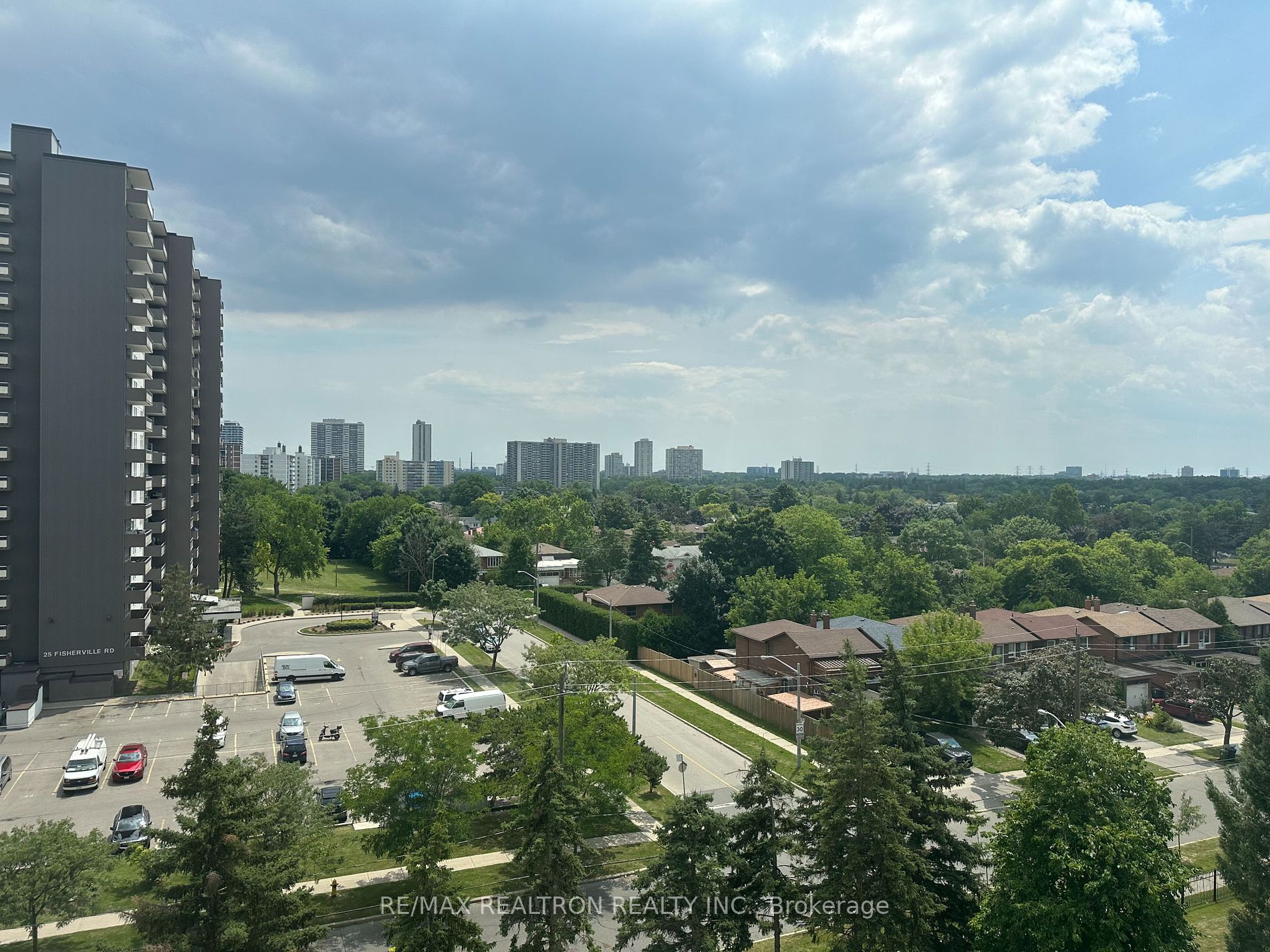 1121 Steeles Avenue W, #802