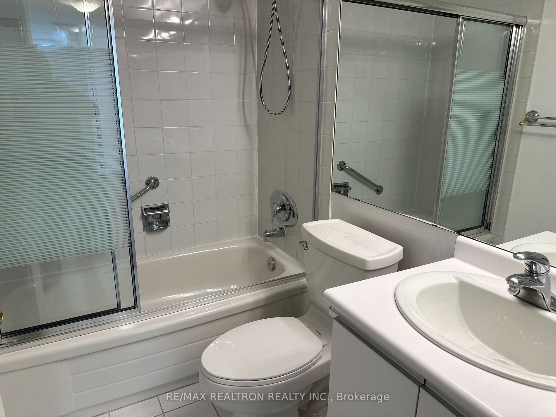 1121 Steeles Avenue W, #802