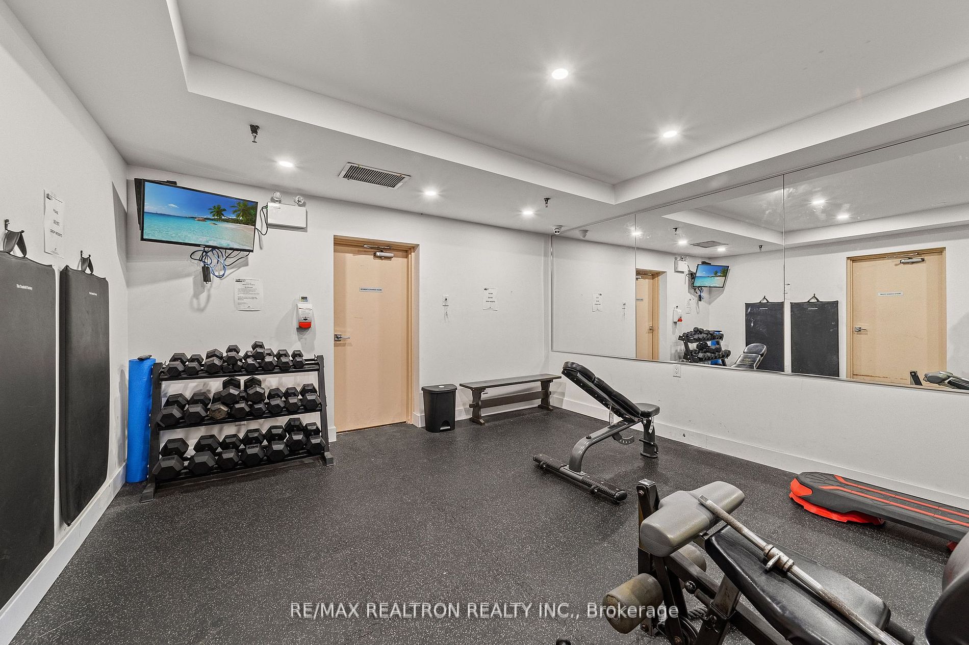 3000 Bathurst St, #706