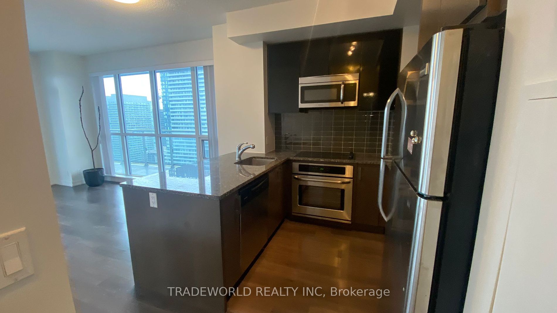 89 Dunfield Avenue, #2705
