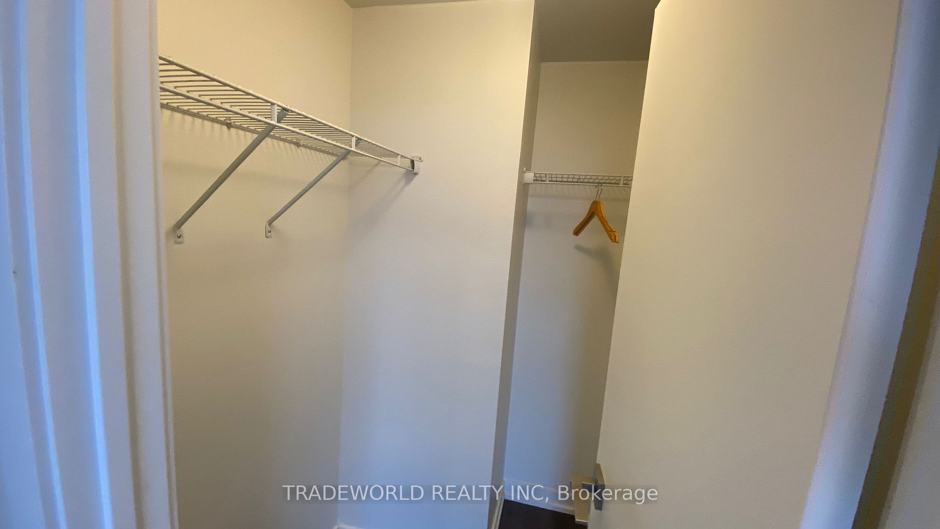 89 Dunfield Avenue, #2705