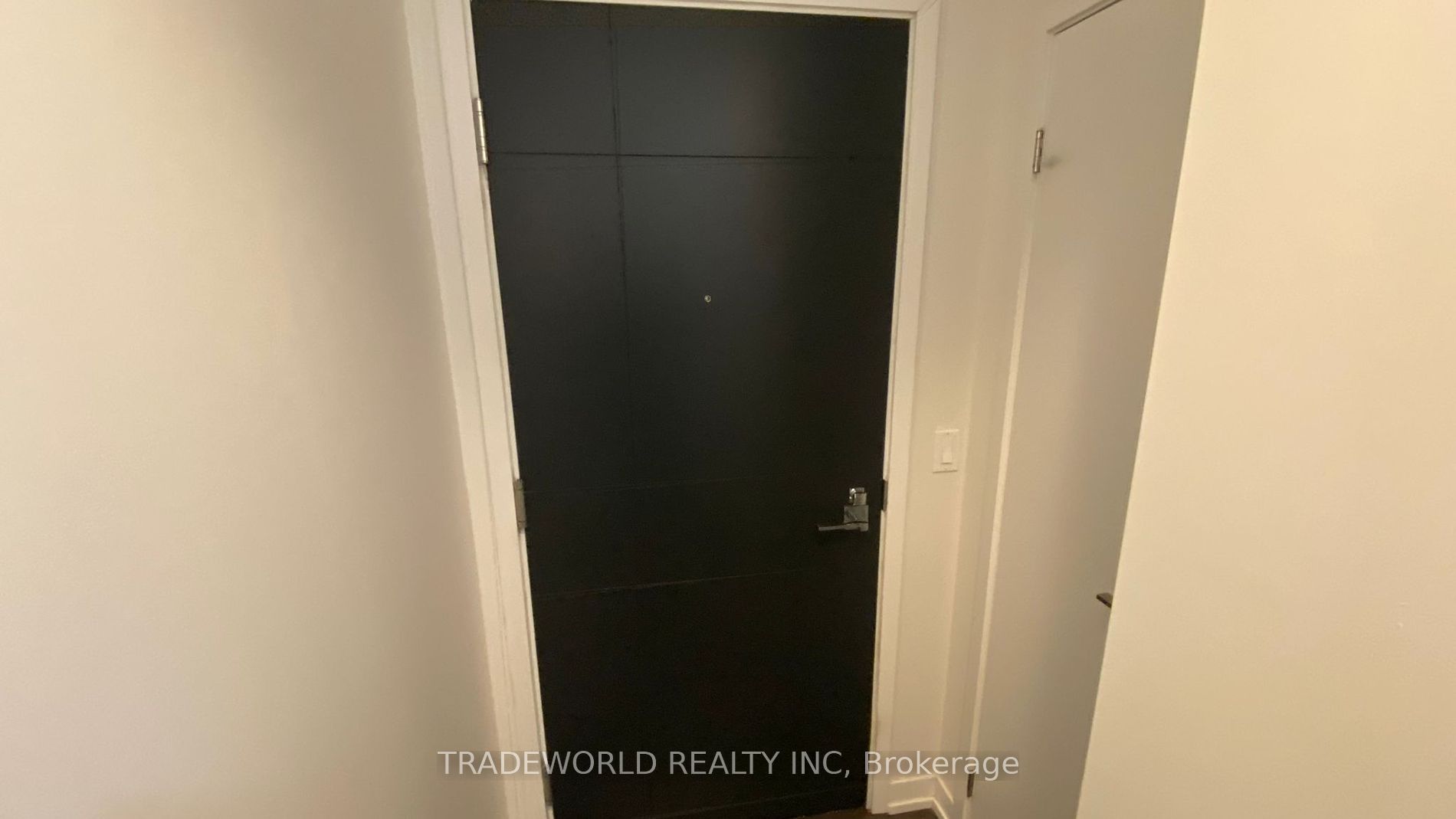 89 Dunfield Avenue, #2705