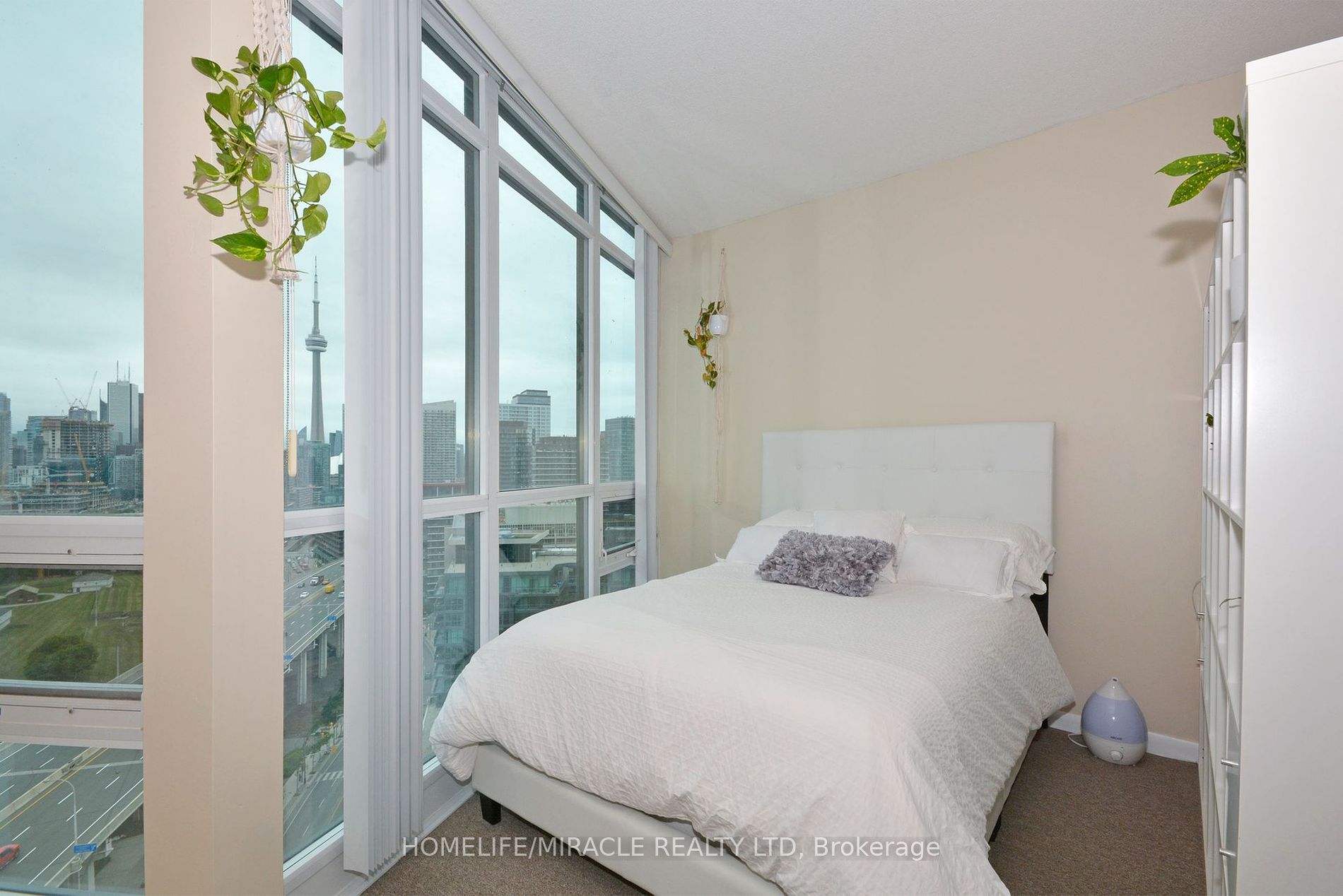231 Fort York Blvd, #2310