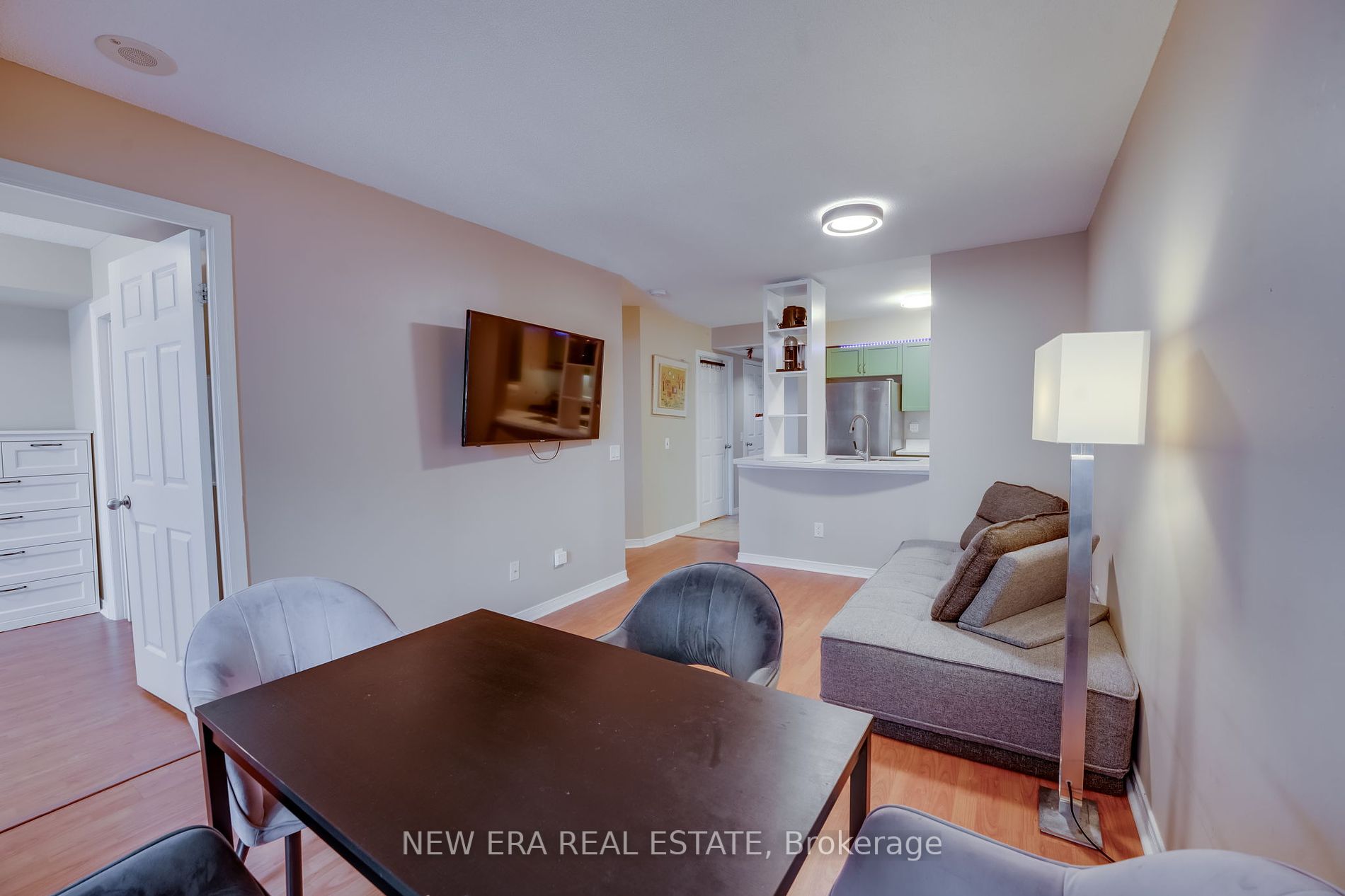 155 Beecroft Rd, #1112