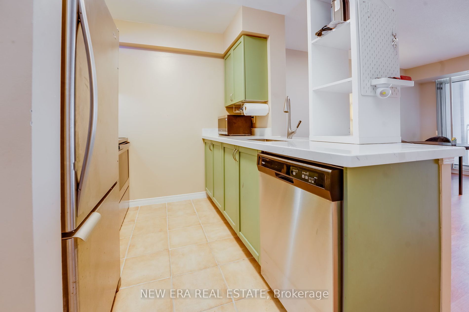 155 Beecroft Rd, #1112
