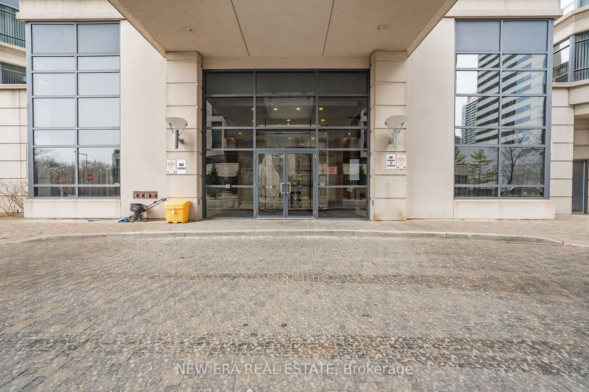155 Beecroft Rd, #1112
