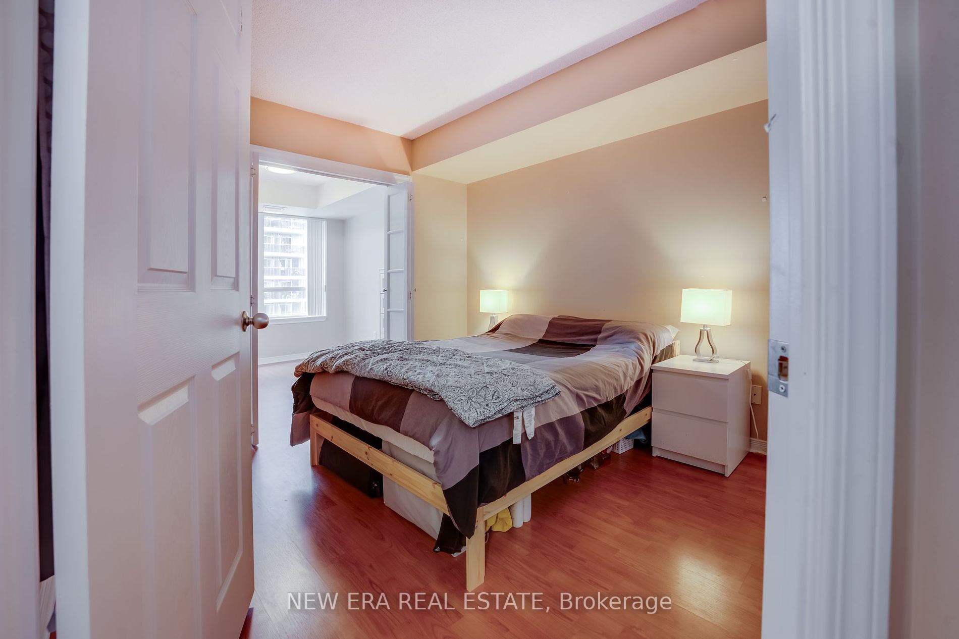 155 Beecroft Rd, #1112