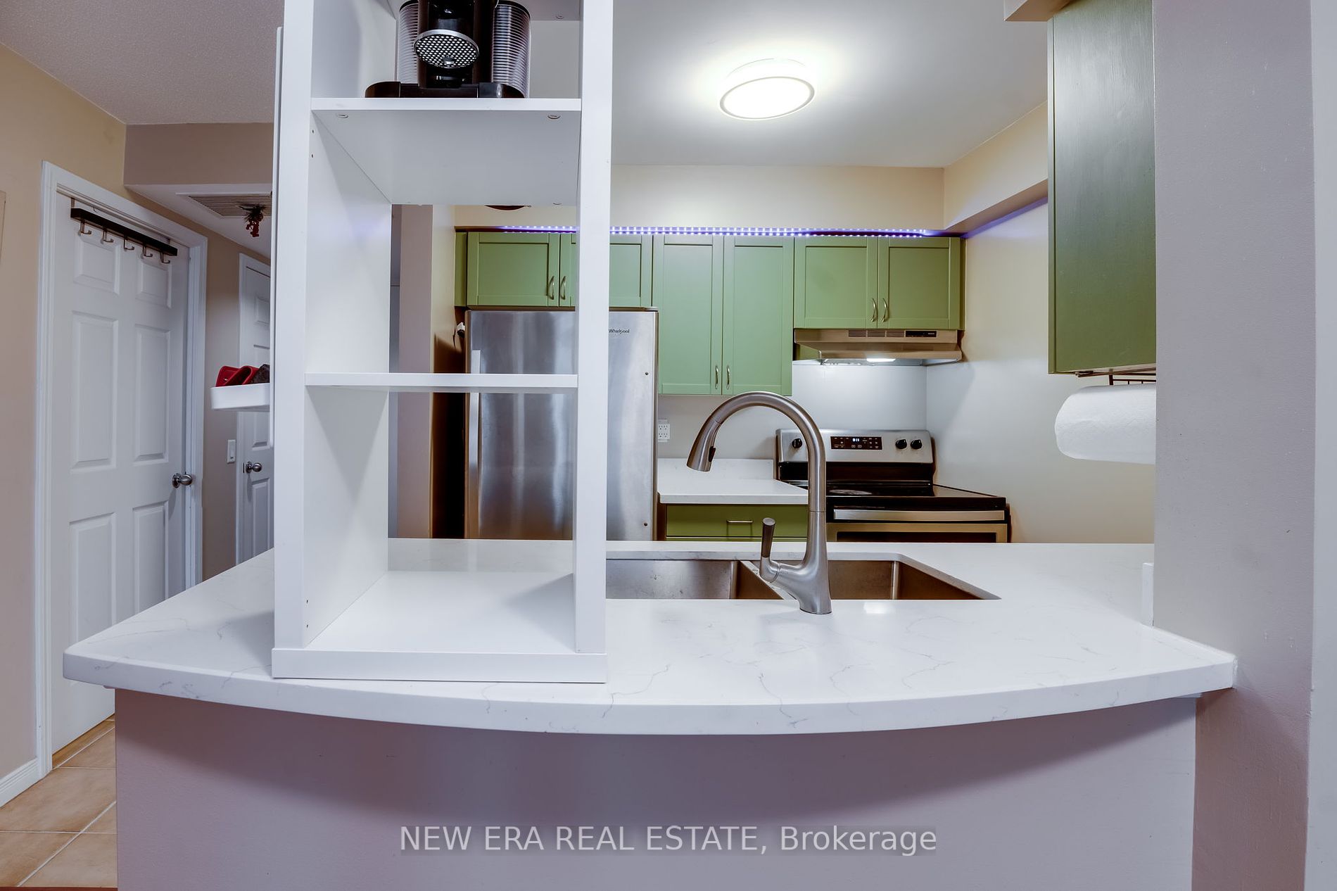 155 Beecroft Rd, #1112