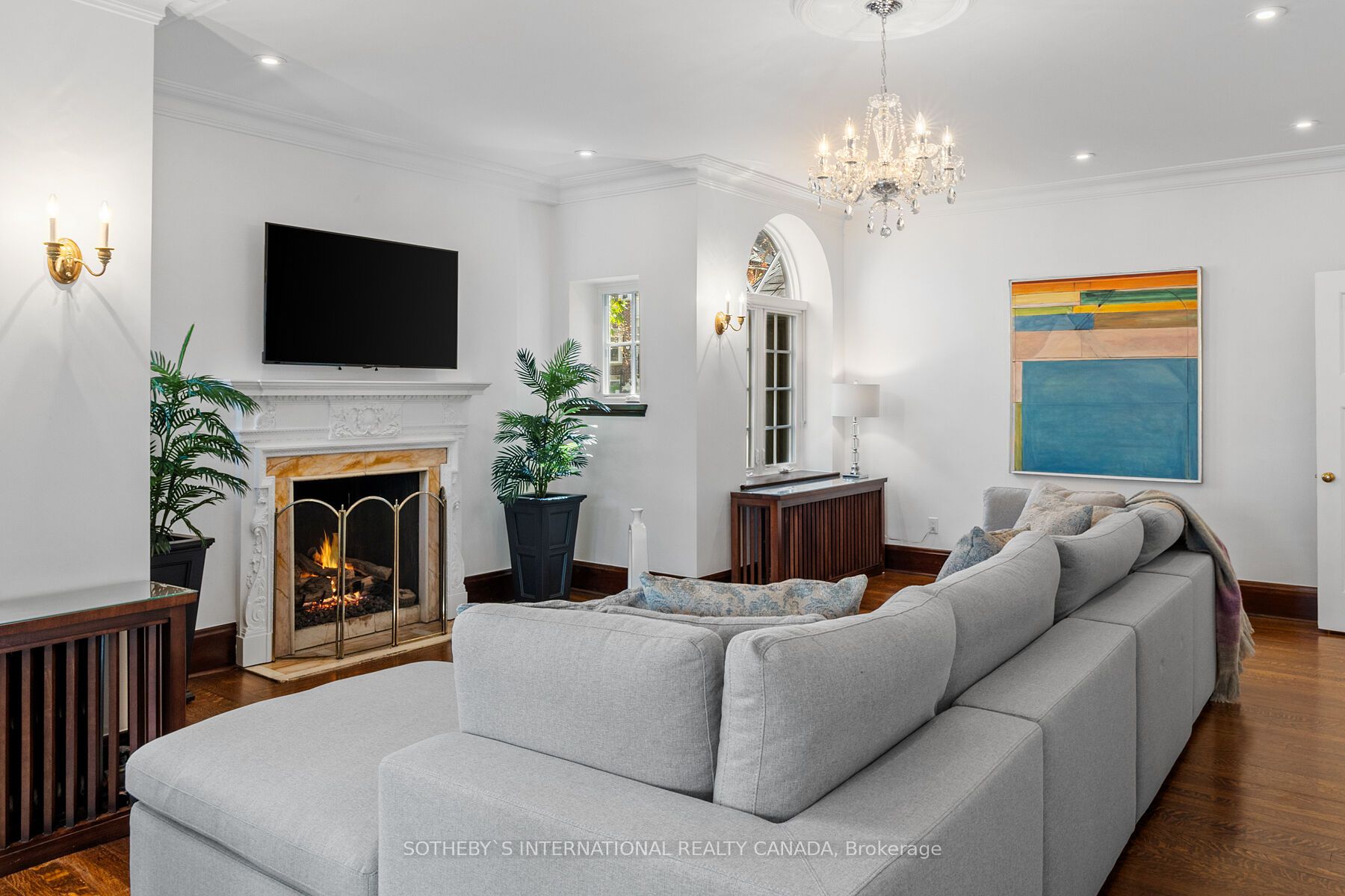 379 Walmer Rd