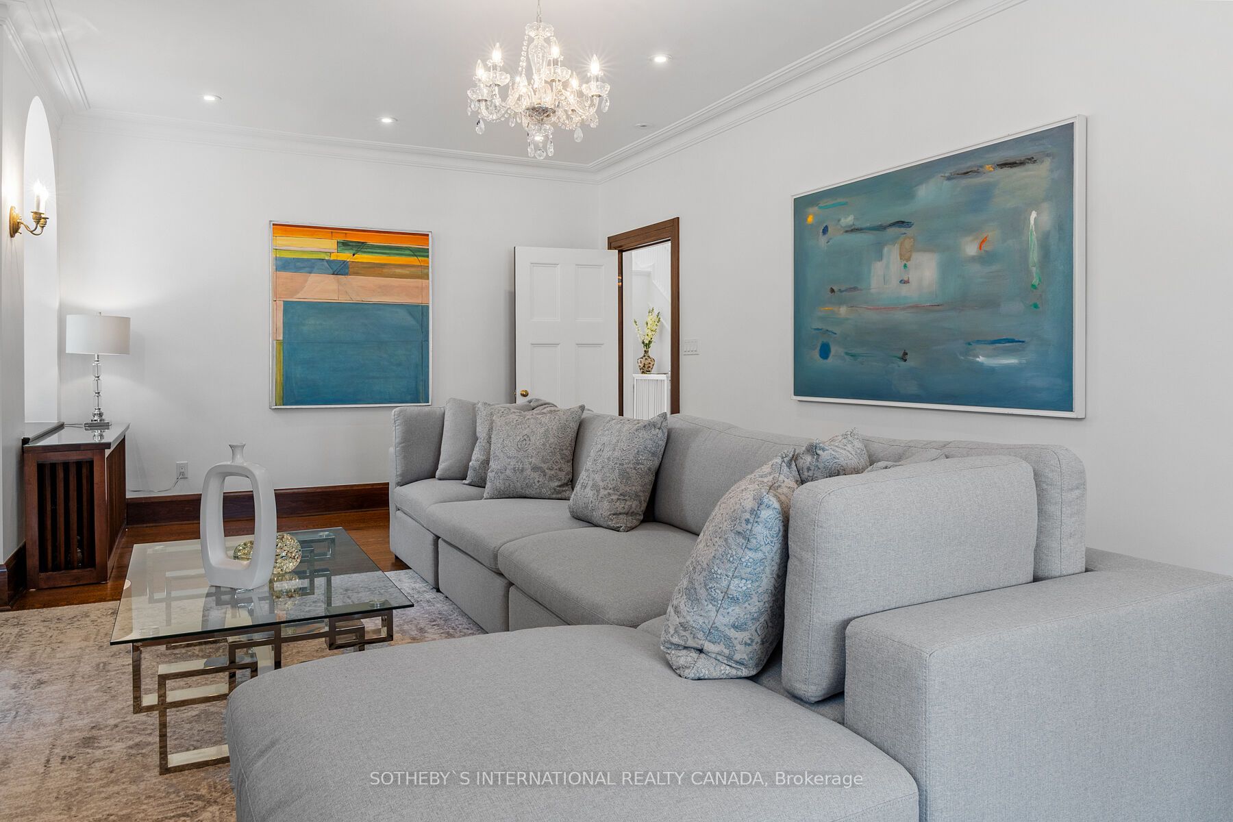 379 Walmer Rd