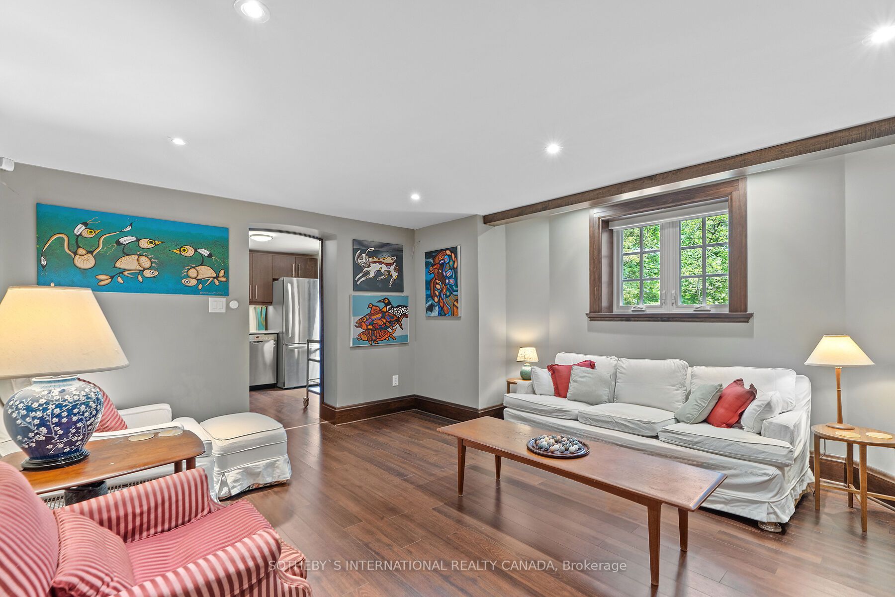 379 Walmer Rd