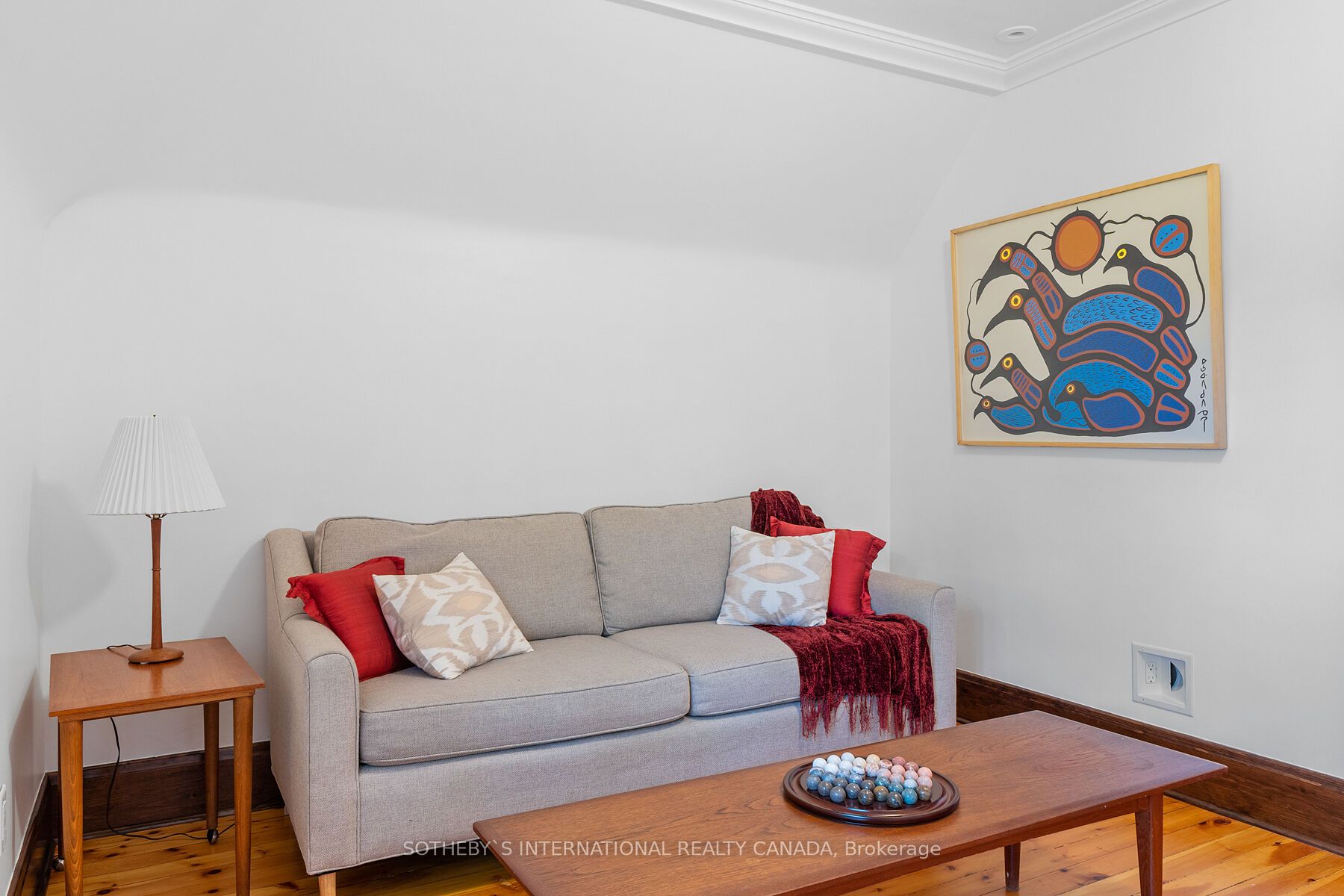 379 Walmer Rd