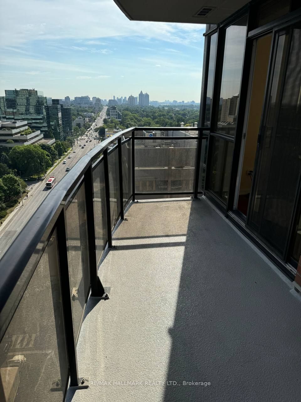 33 Sheppard Ave E, #1710