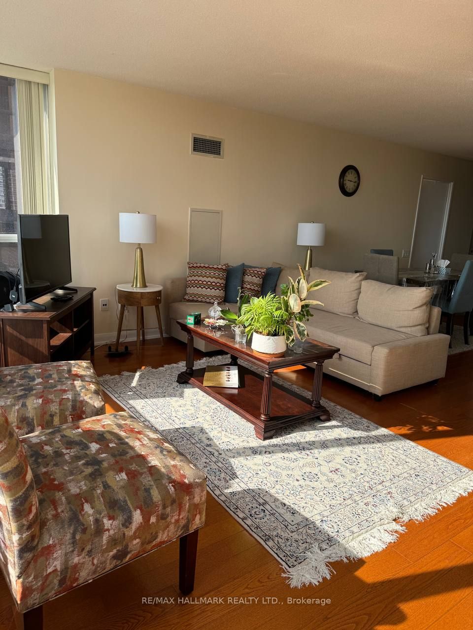 33 Sheppard Ave E, #1710