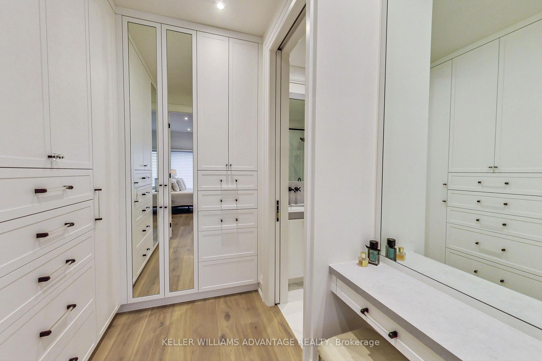 55 Harbour Square #3612