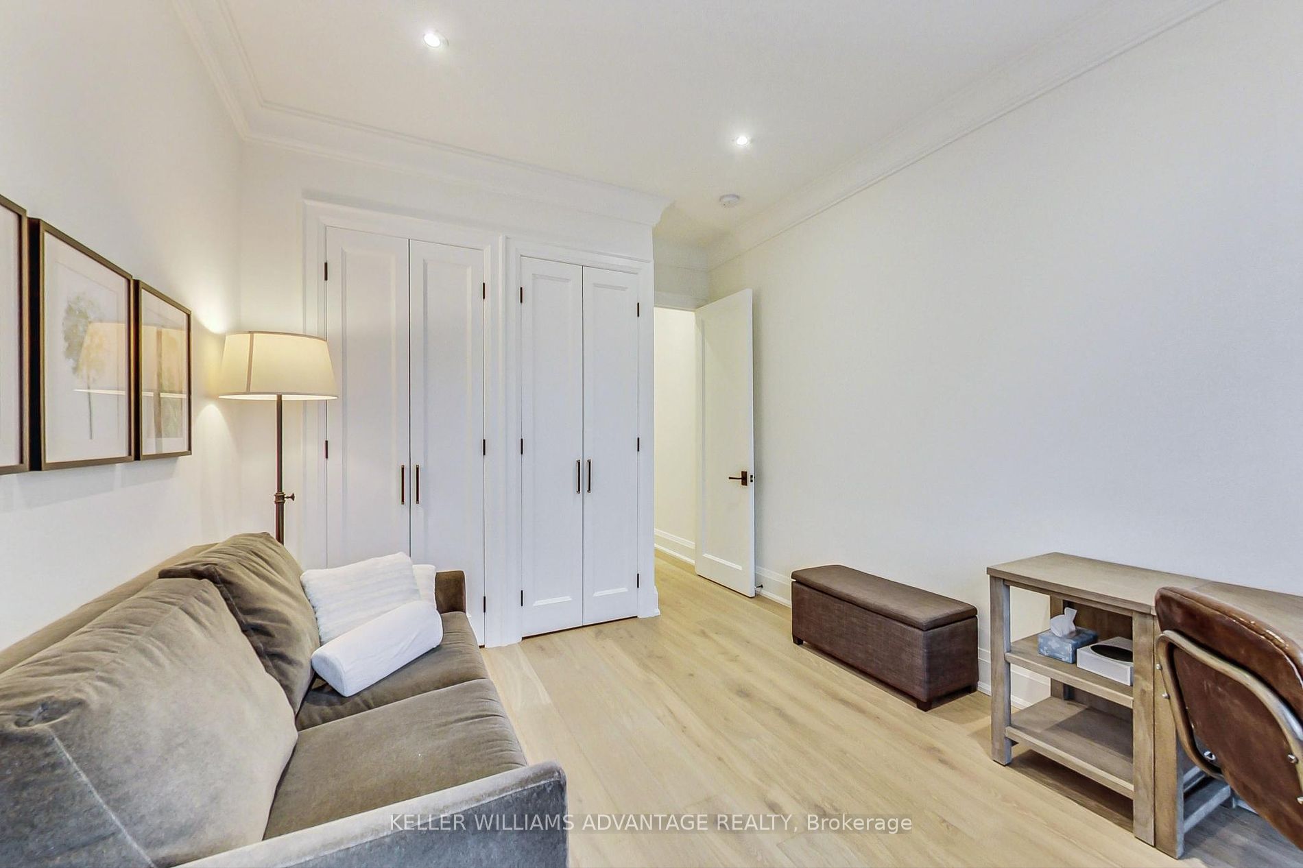 55 Harbour Square #3612