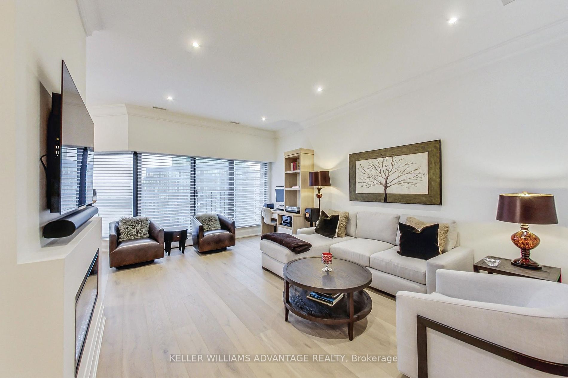 55 Harbour Square #3612