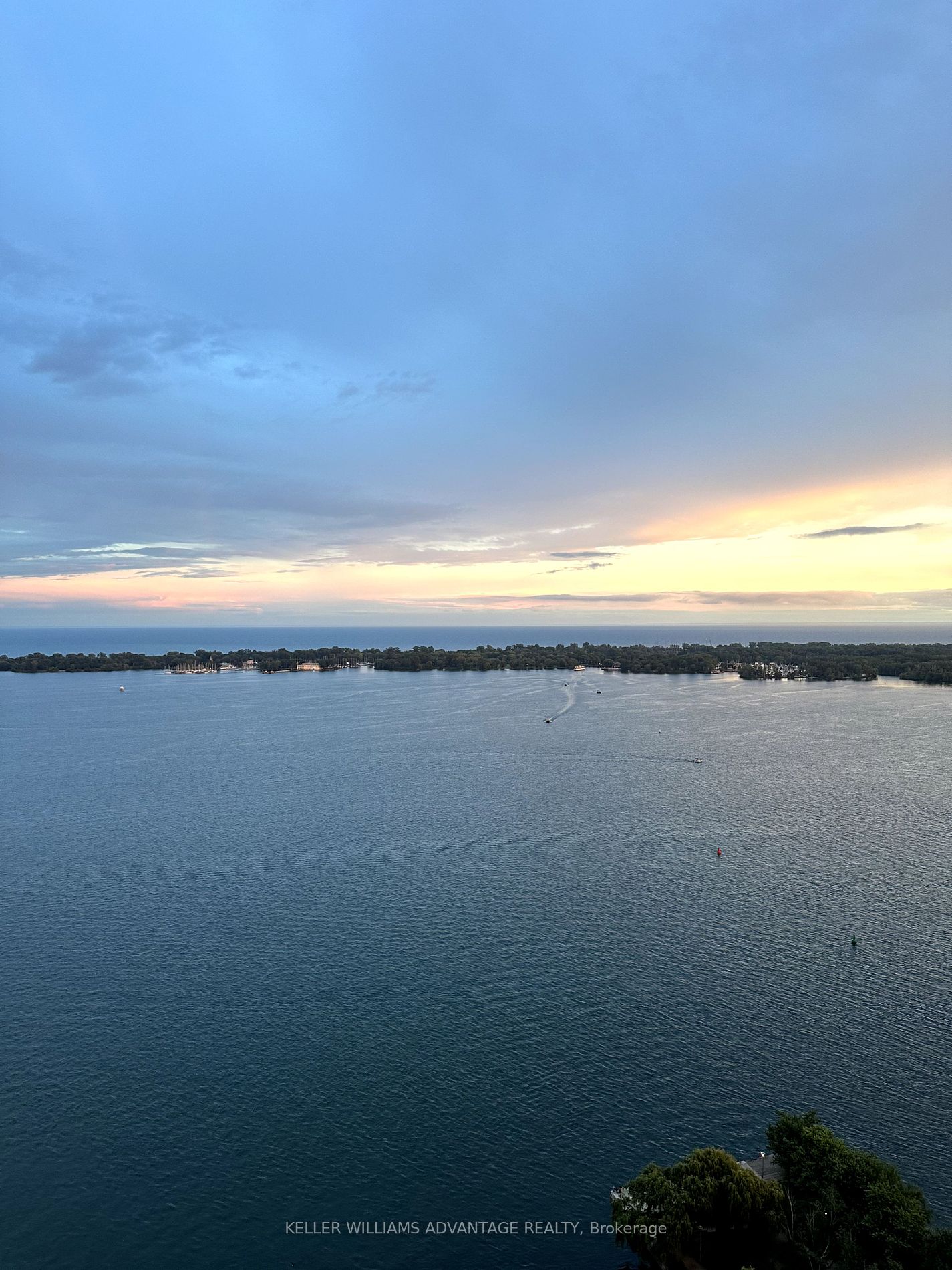 55 Harbour Square #3612