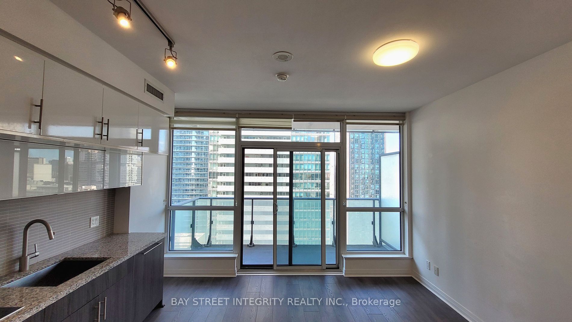 8 Mercer St, #2301