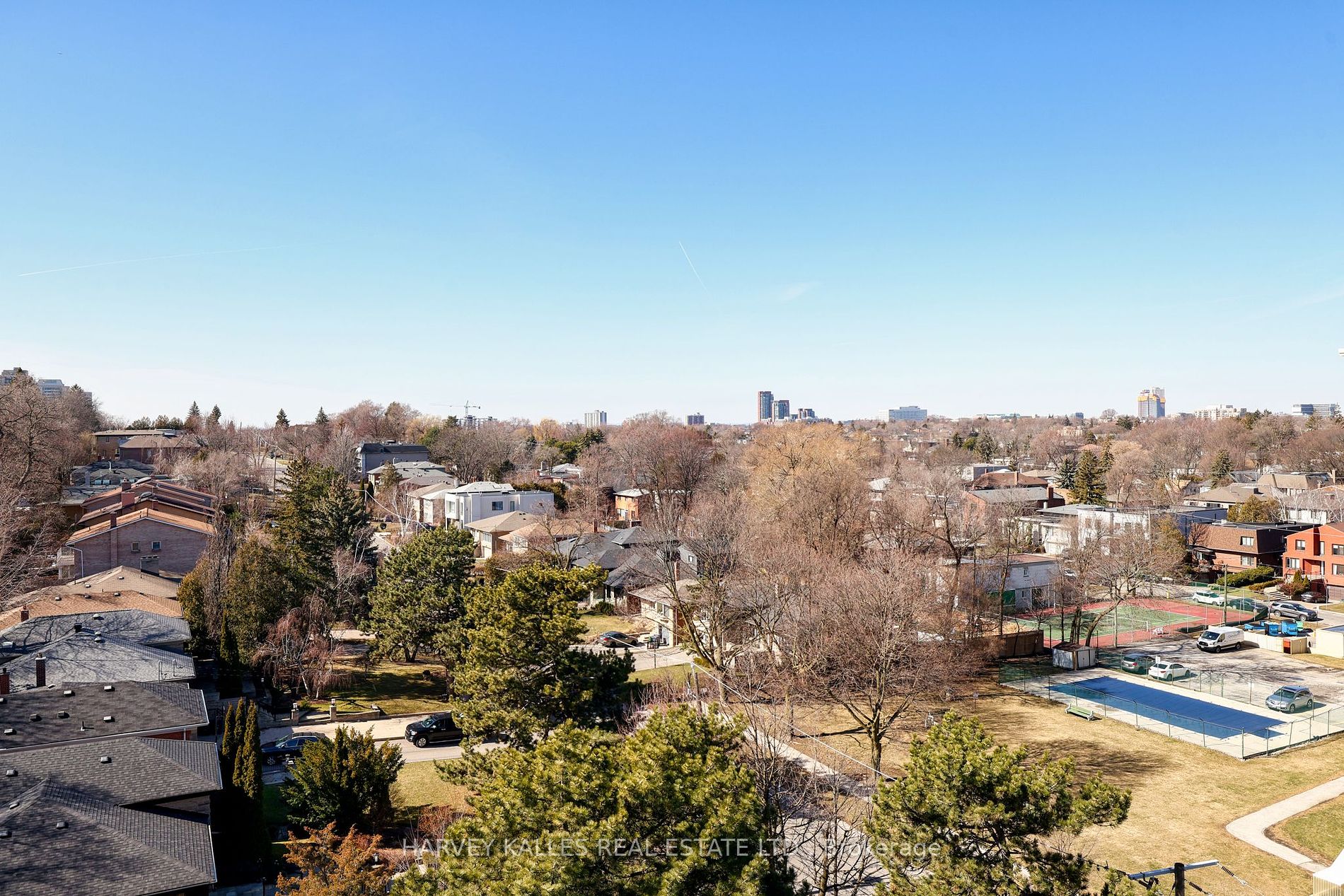 2600 Bathurst Street, #801