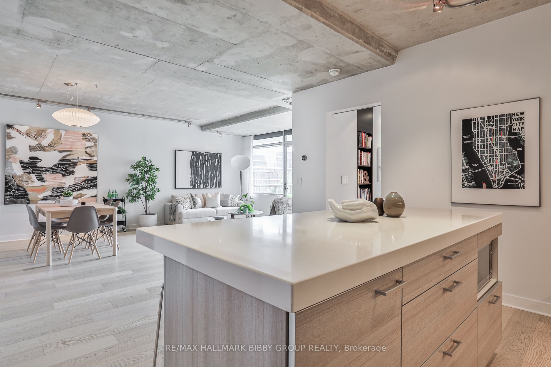 55 Stewart St, #637