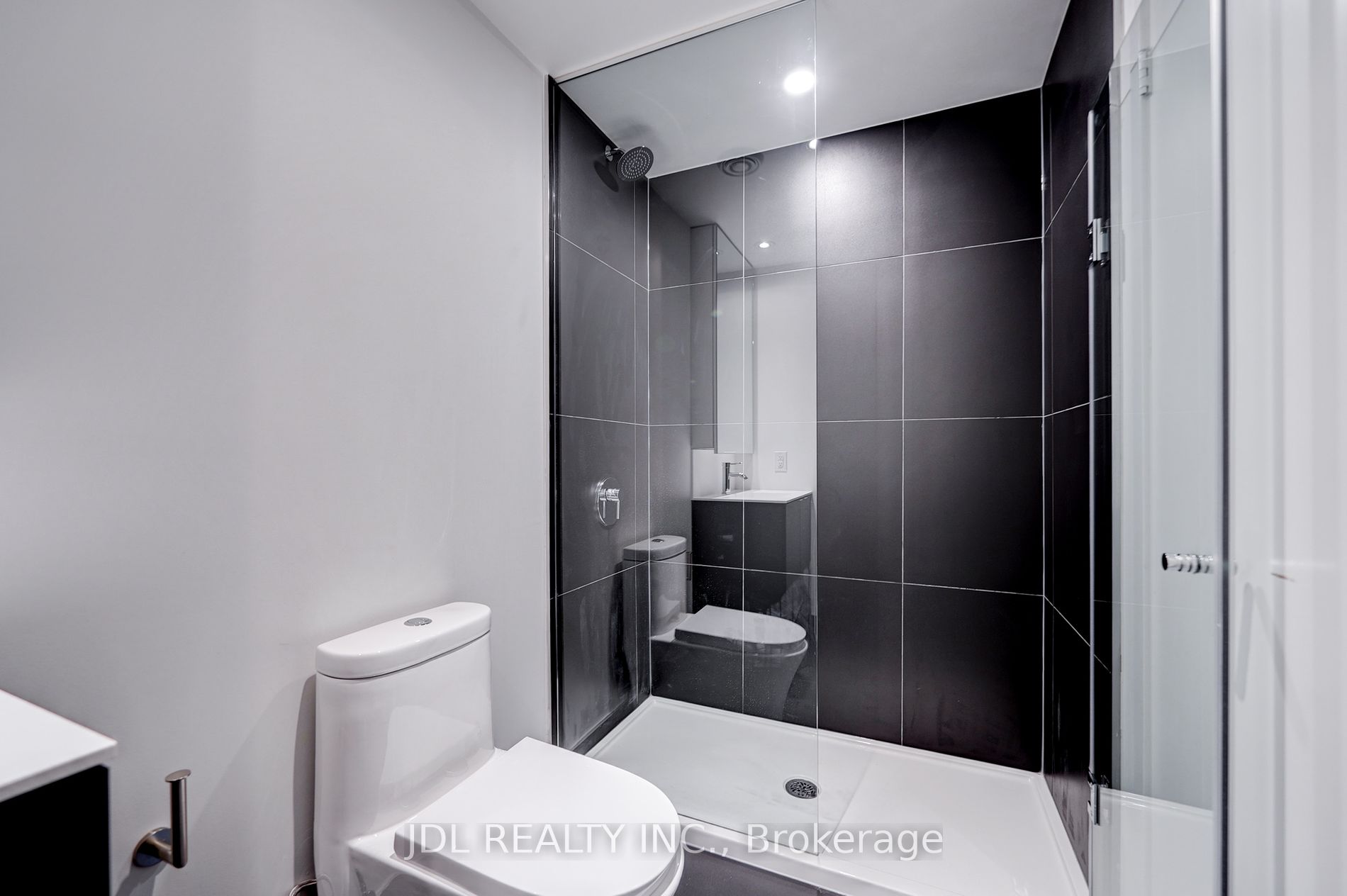 20 Edward St, #1503