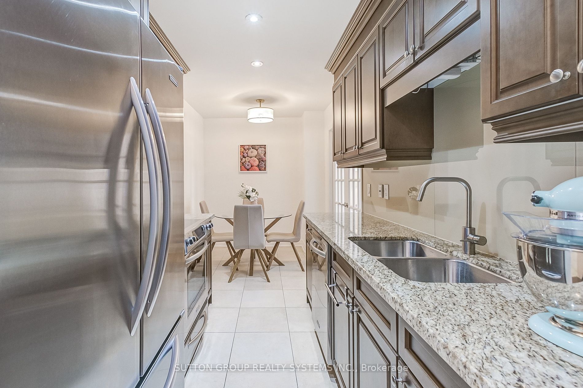 15 Rean Drive #408