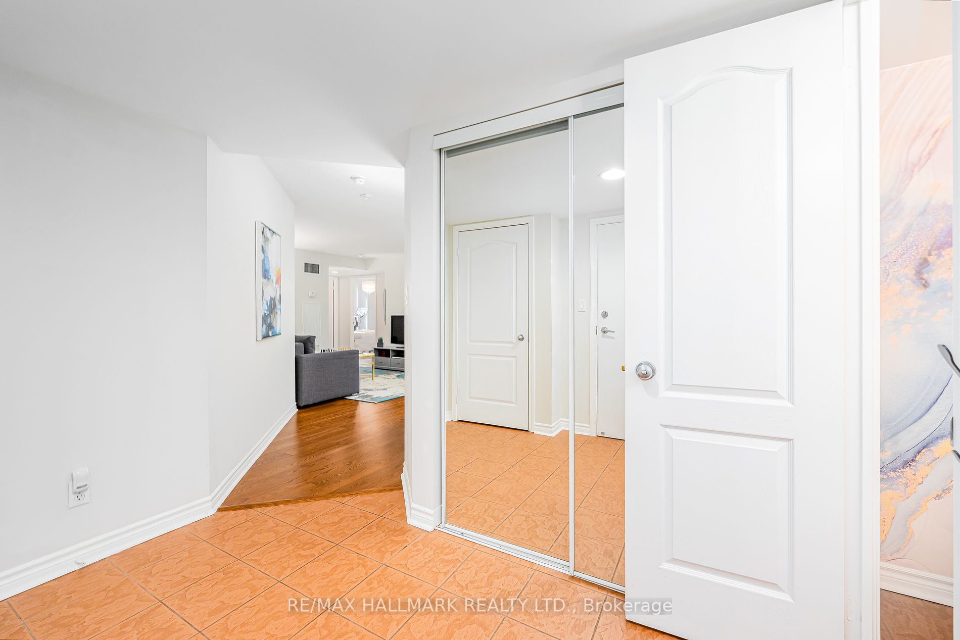 3 Rean Drive #112