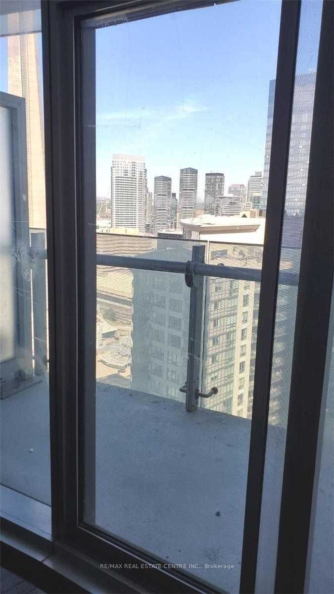 12 York Street #3308