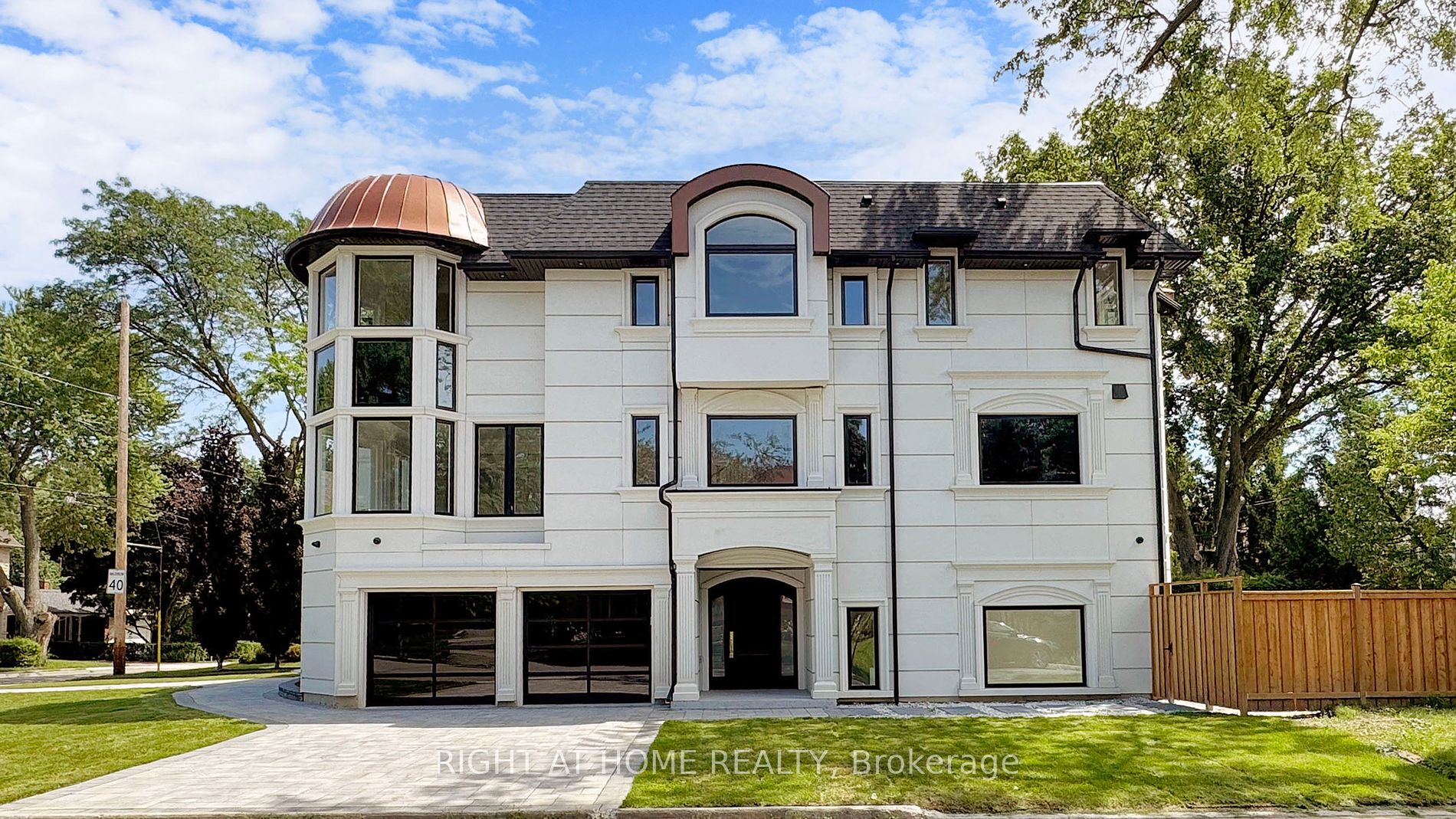 413 EMPRESS Avenue