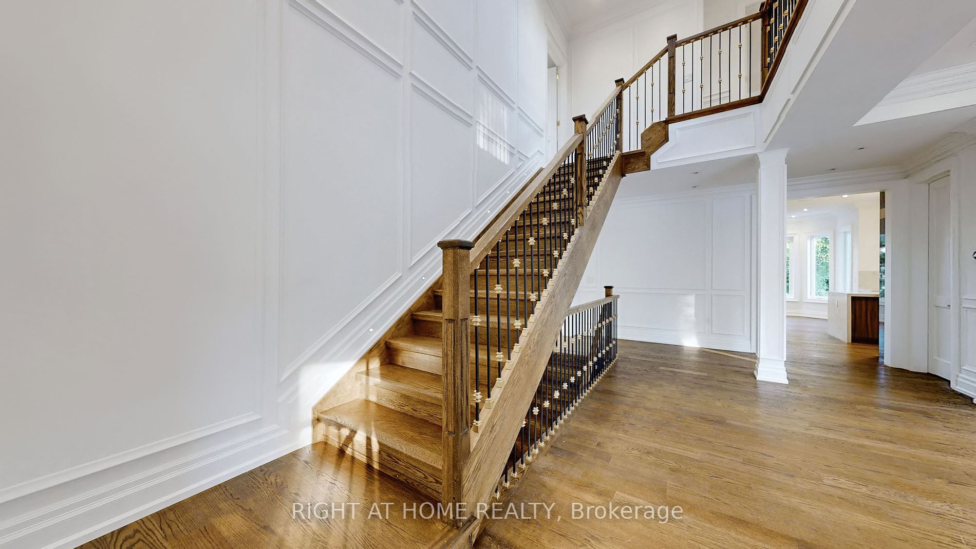 413 EMPRESS Avenue