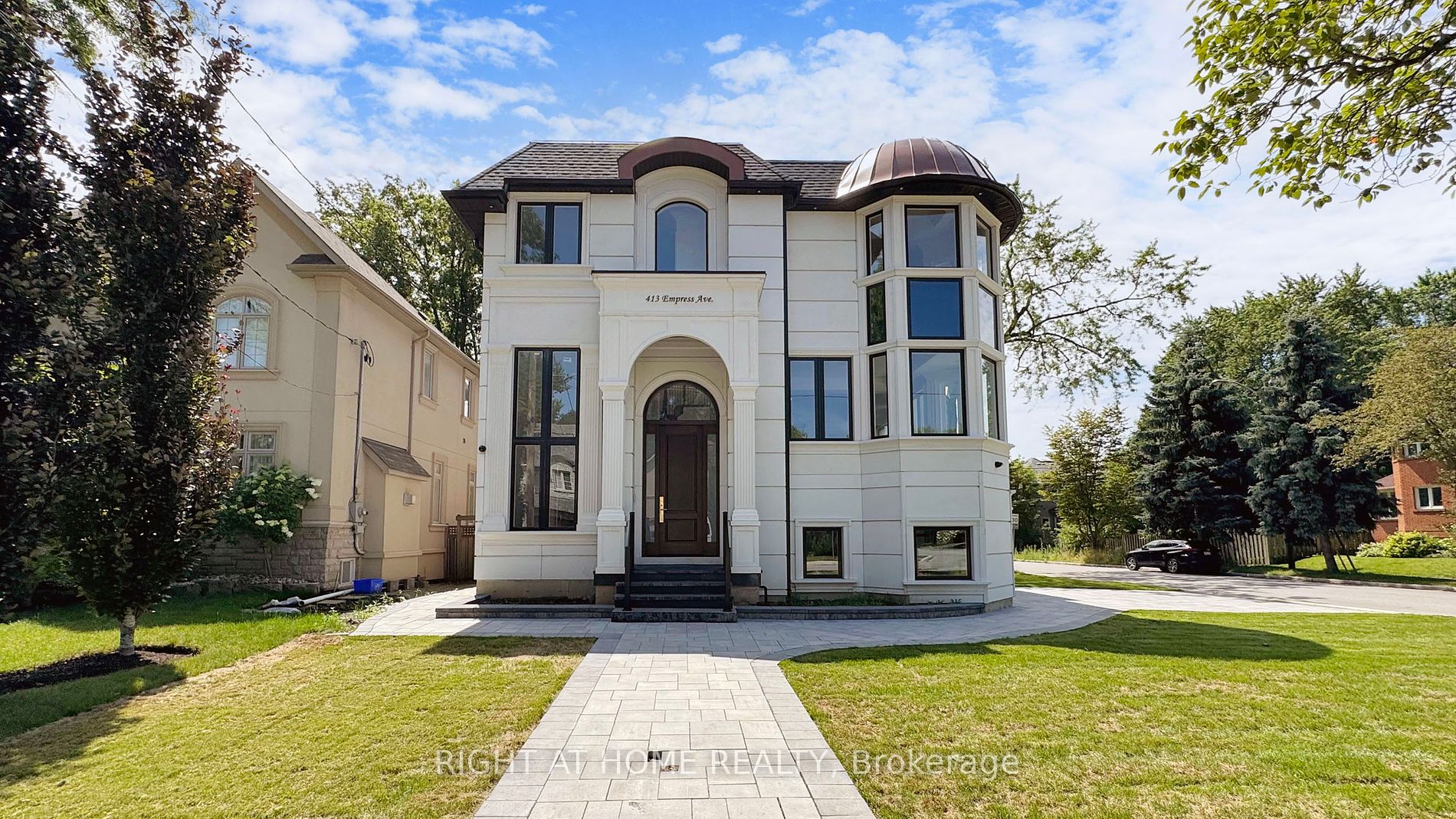 413 EMPRESS Avenue