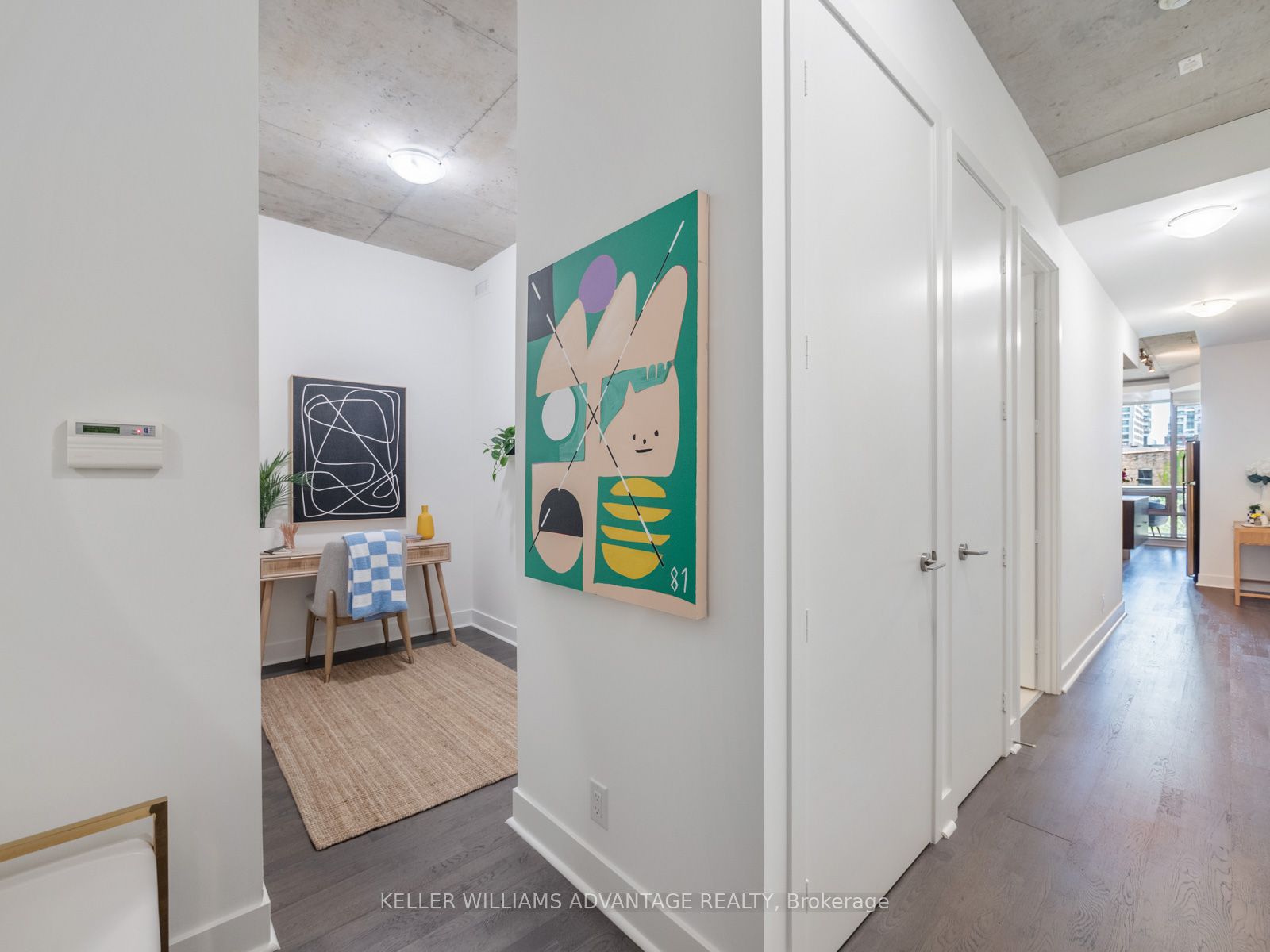 399 Adelaide Street W, #413