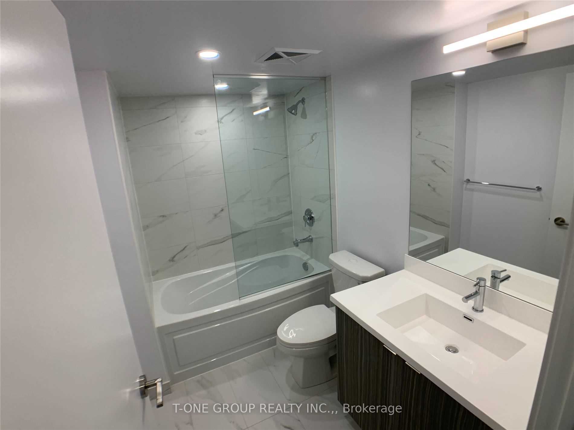 219 Dundas Street E #610