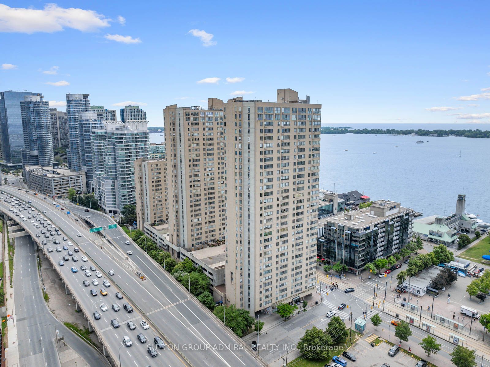 260 Queens Quay W, #1406