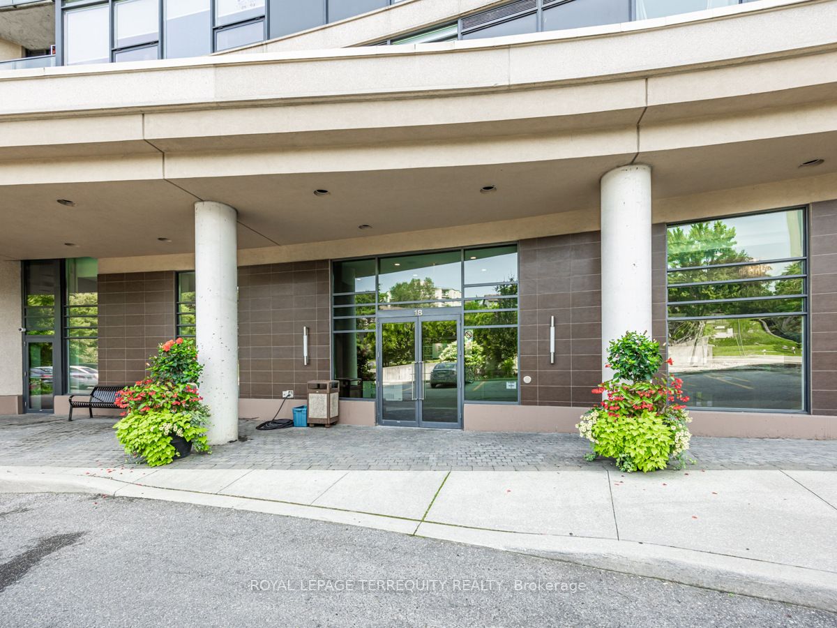 18 Valley Woods Rd, #1001