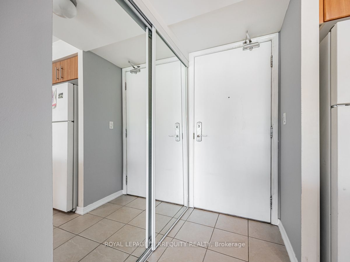 18 Valley Woods Rd, #1001