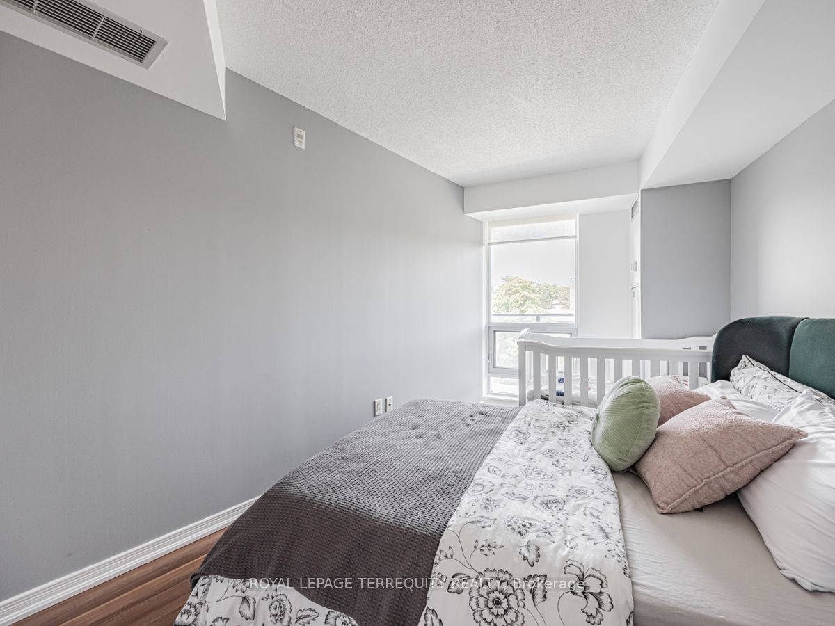 18 Valley Woods Rd, #1001