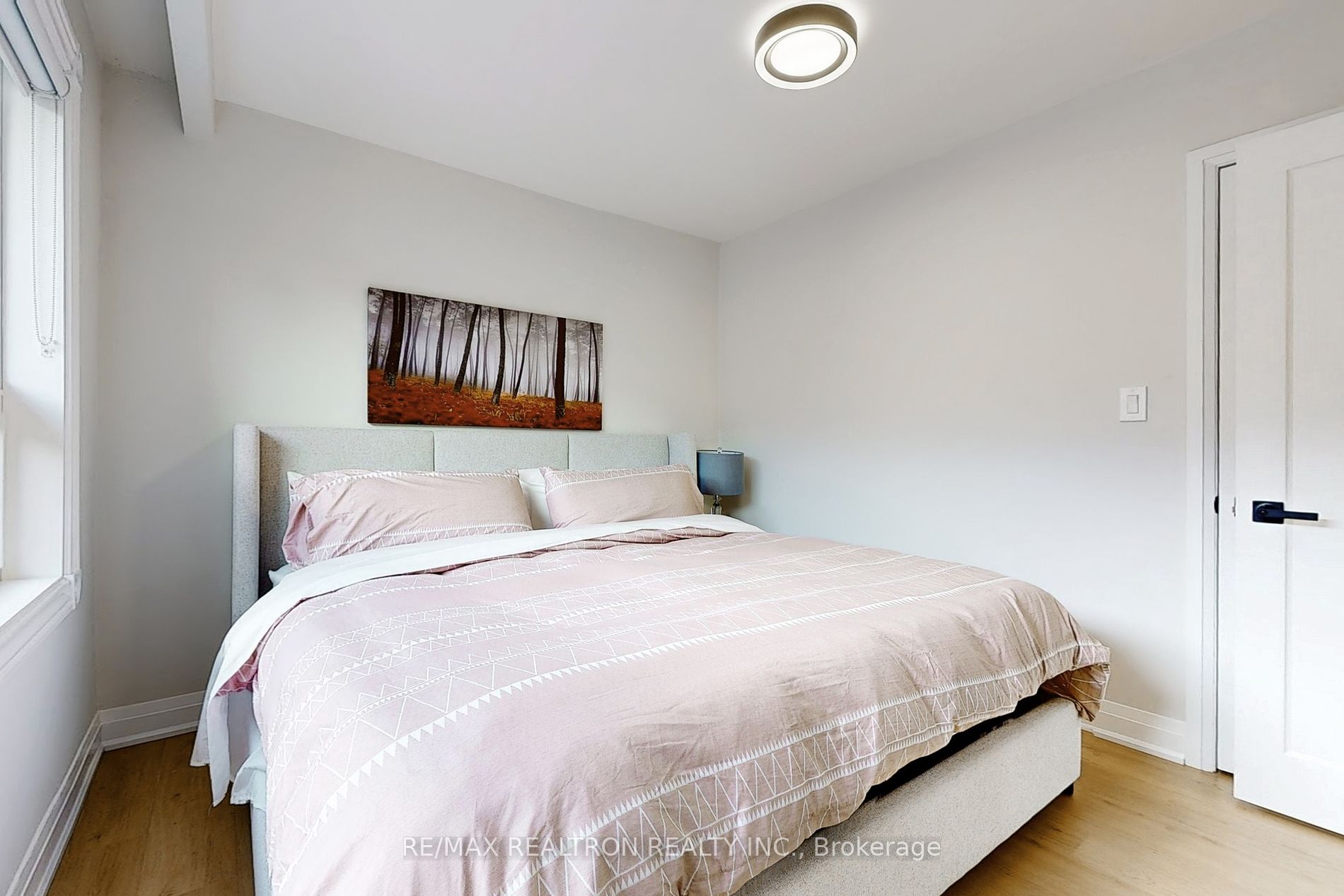 8 Tobruk Crescent