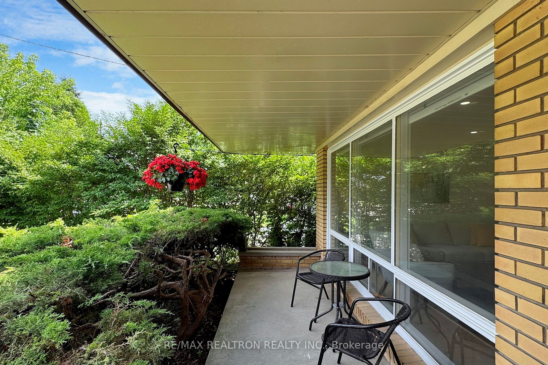 8 Tobruk Crescent
