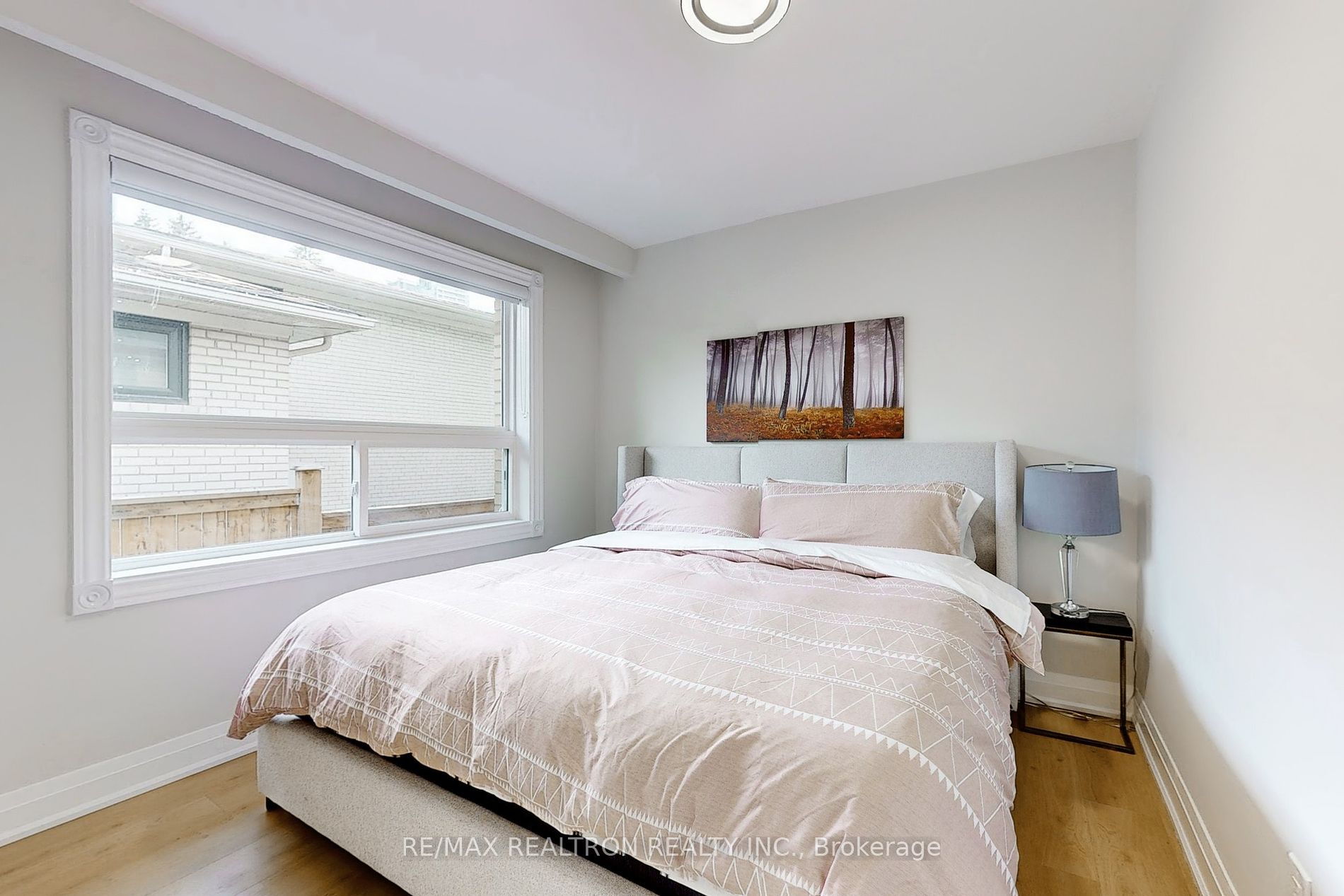 8 Tobruk Crescent