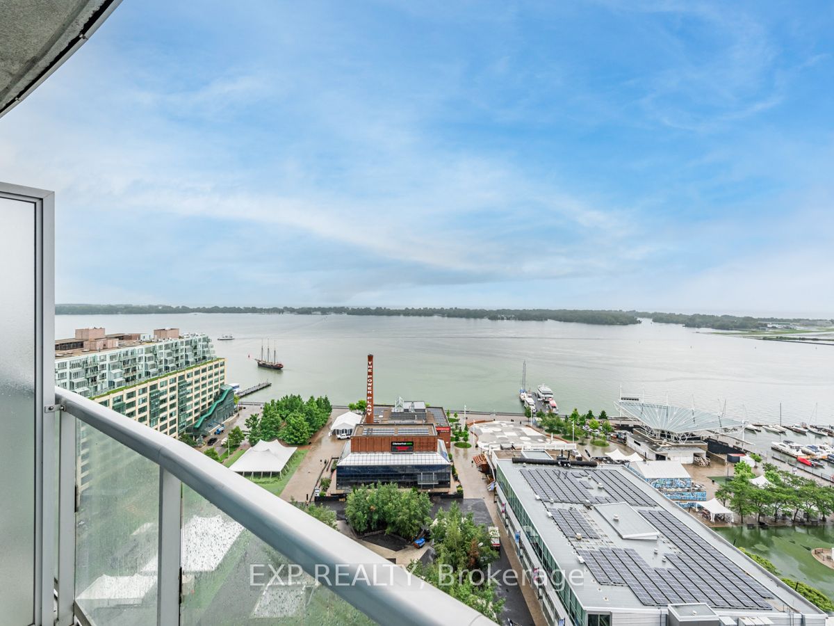 218 Queens Quay W, #2109