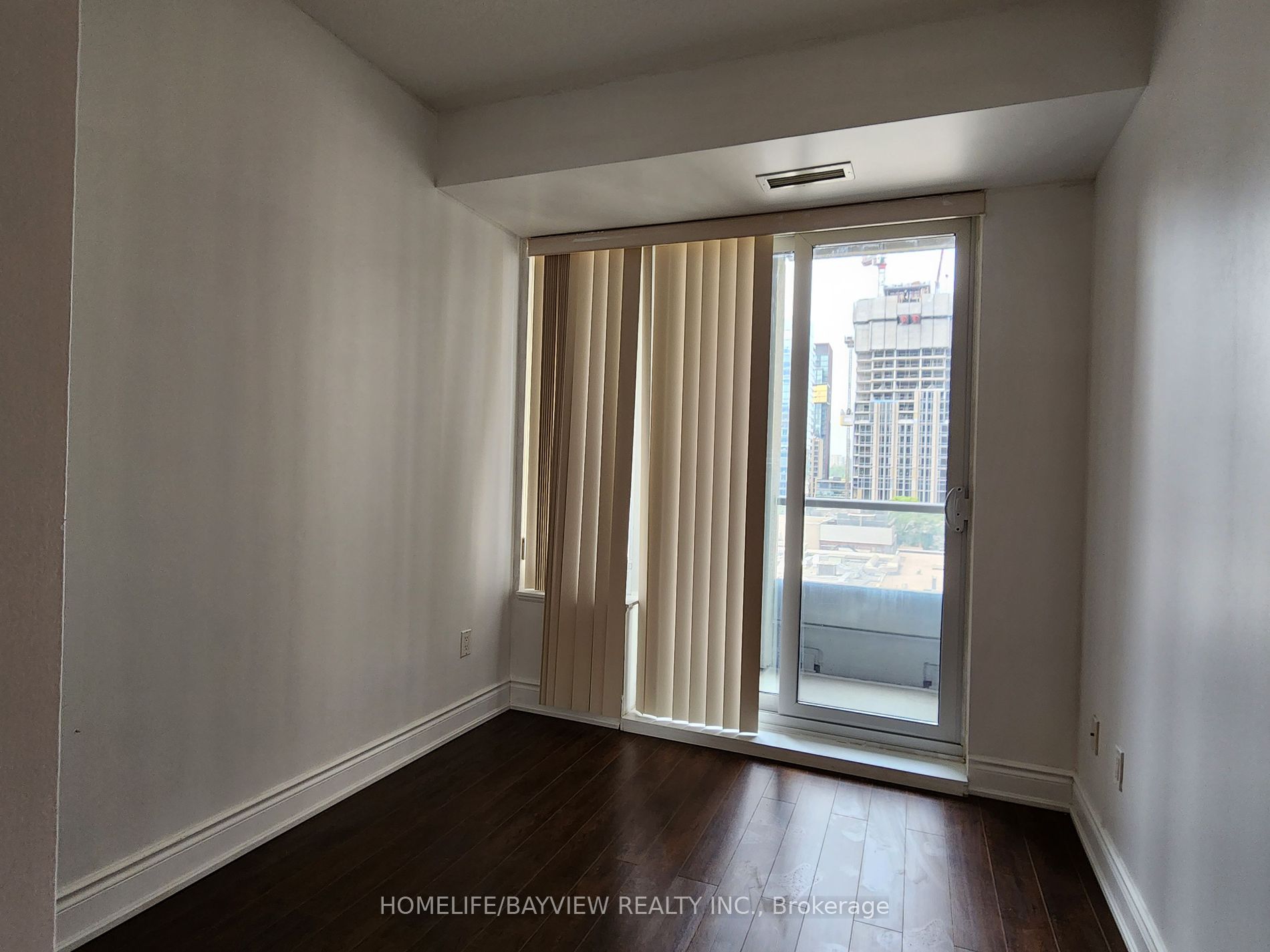 35 Balmuto Street, #802
