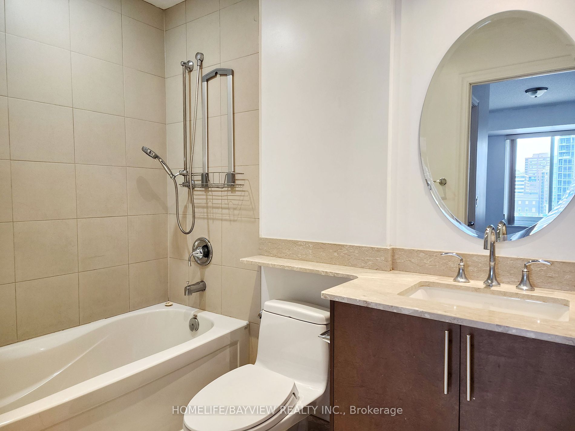 35 Balmuto Street, #802