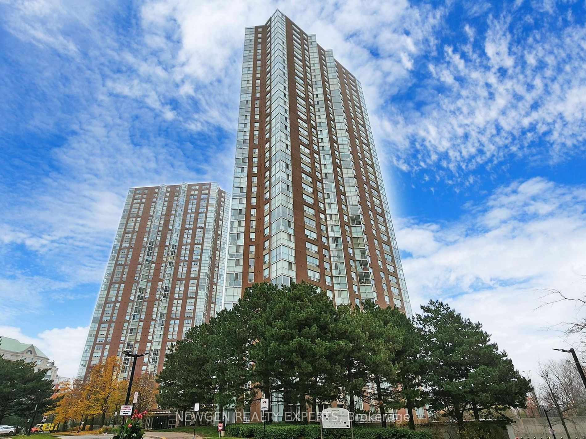 7 Concorde Place, #1410