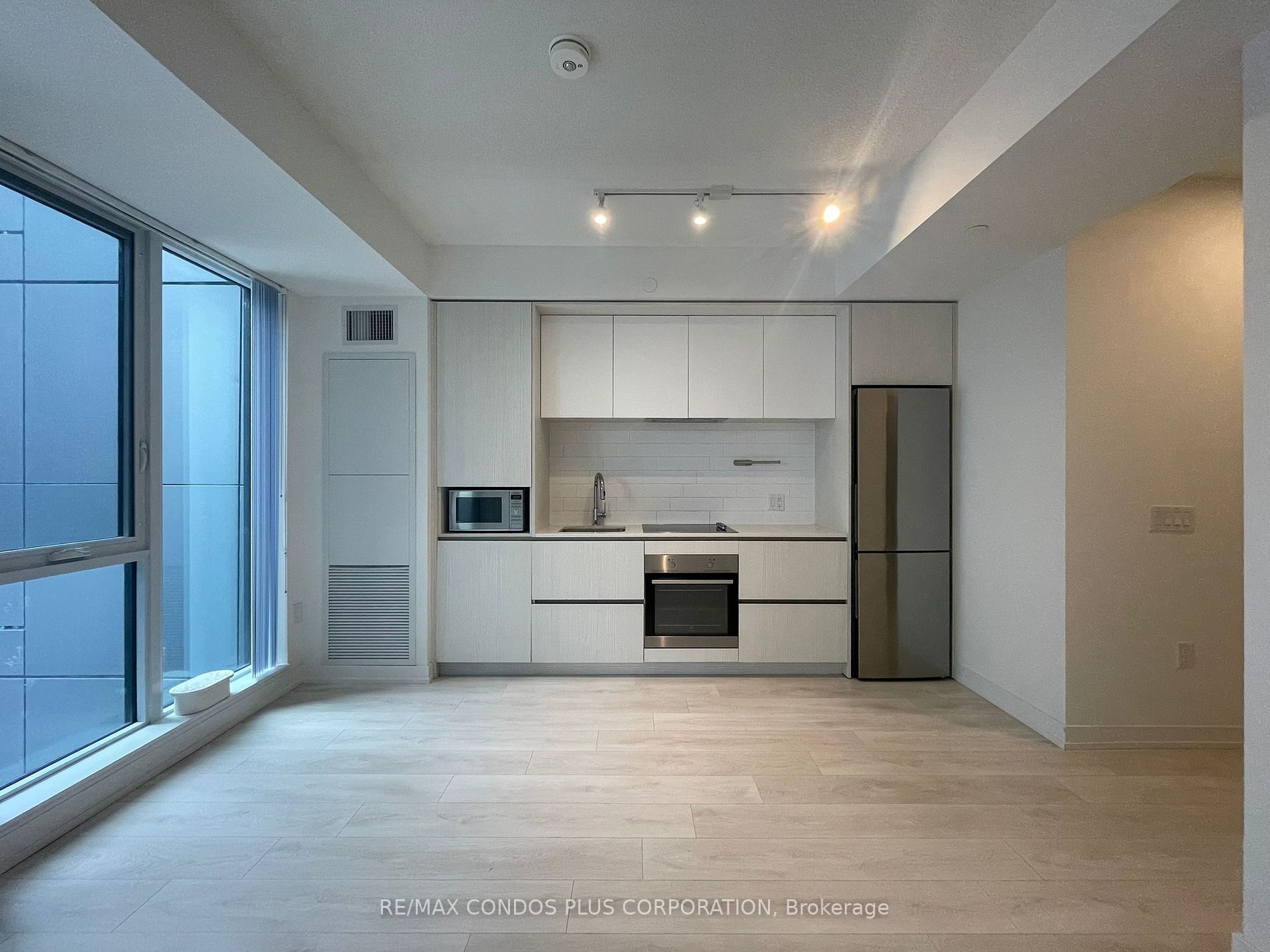 225 Sumach St, #702