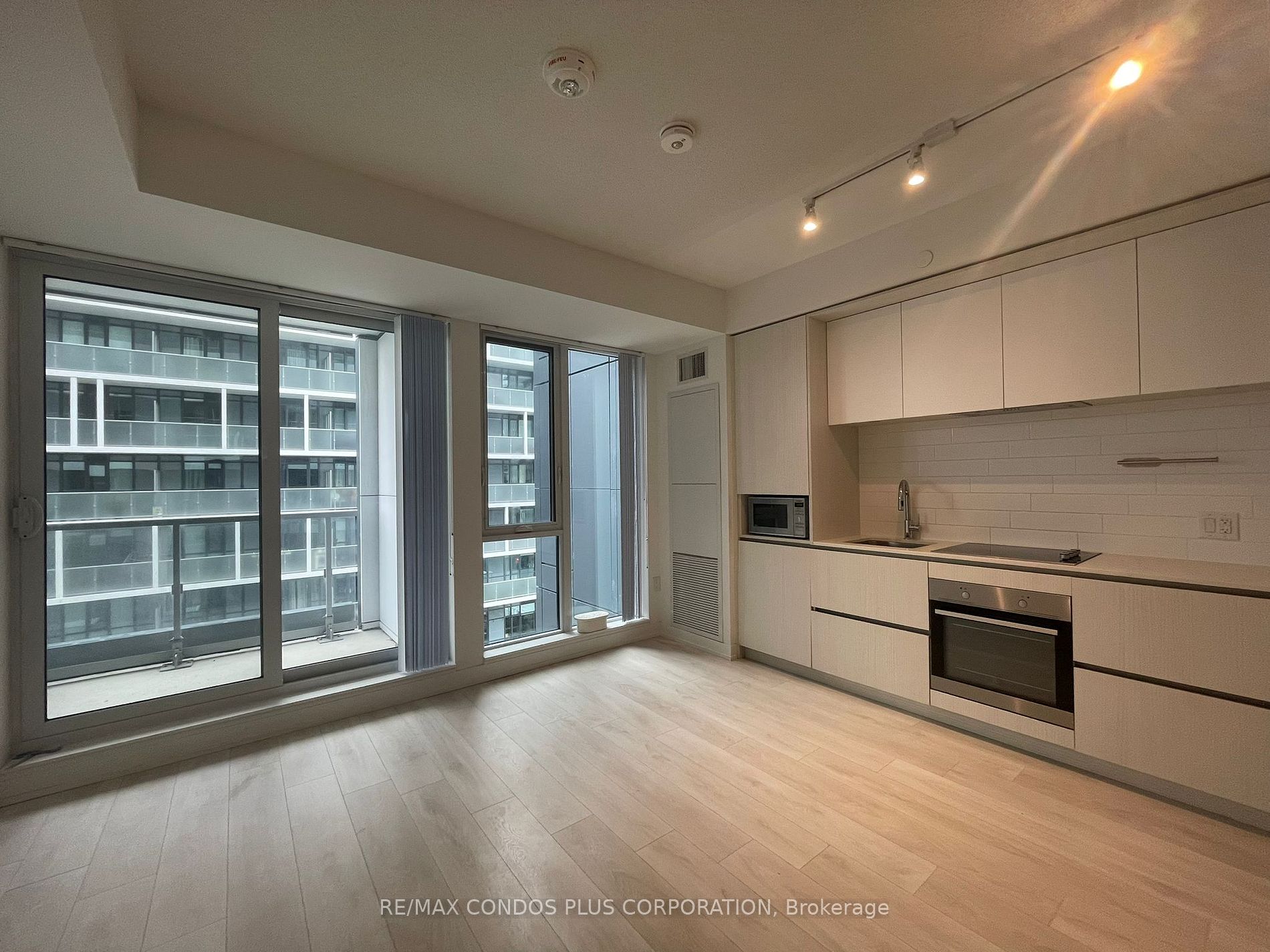 225 Sumach St, #702
