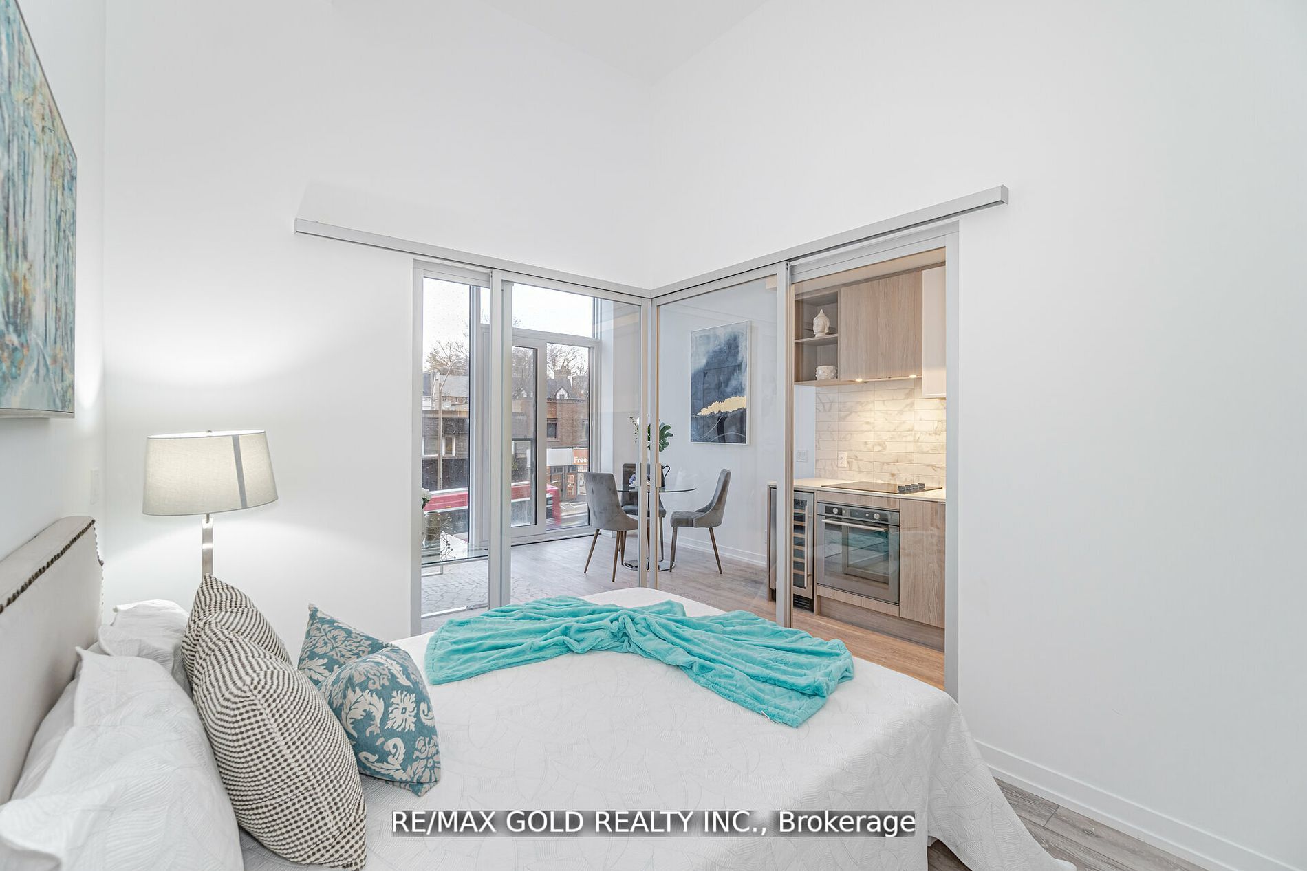 2020 Bathurst Street #216