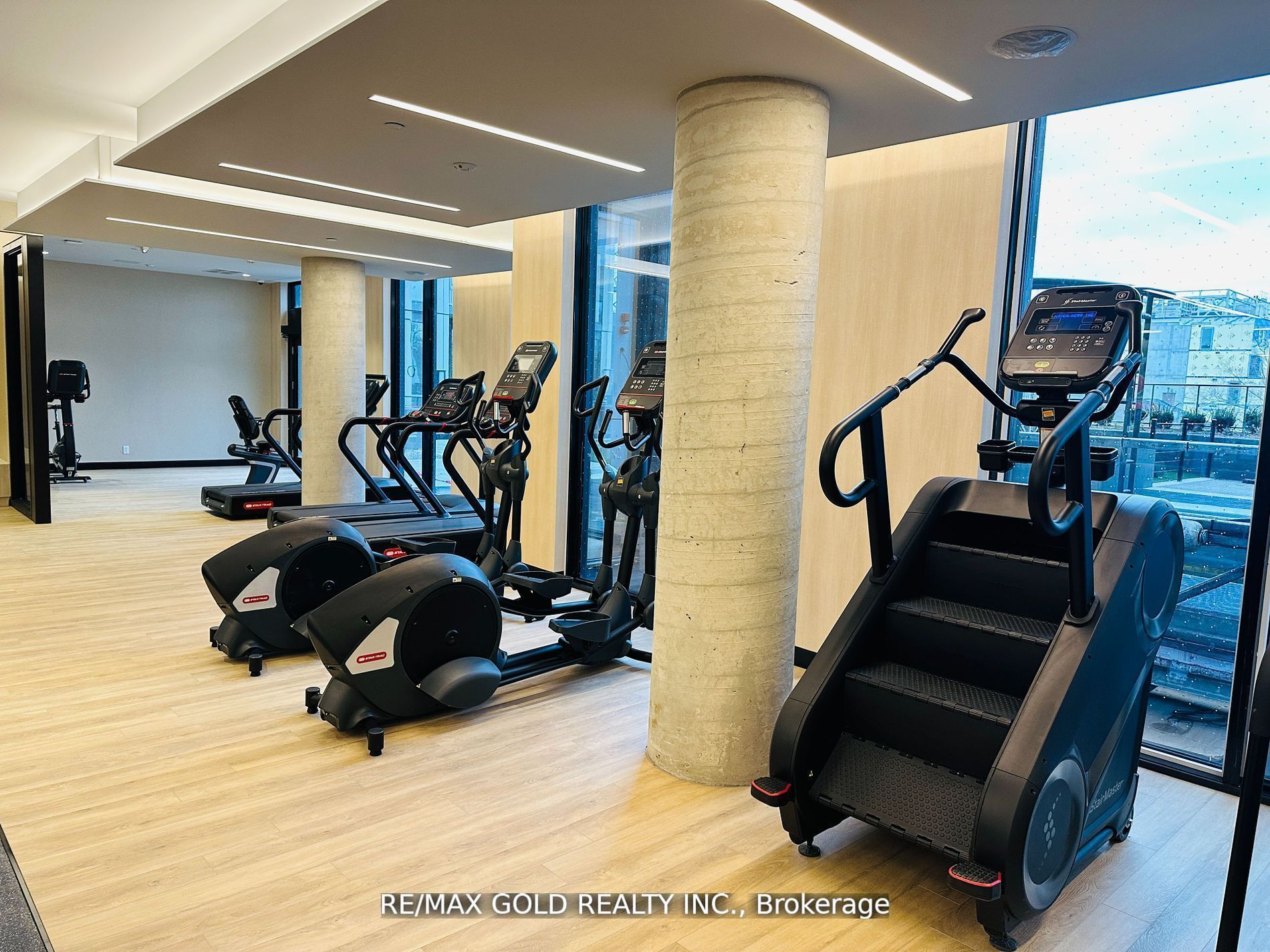 2020 Bathurst Street #216