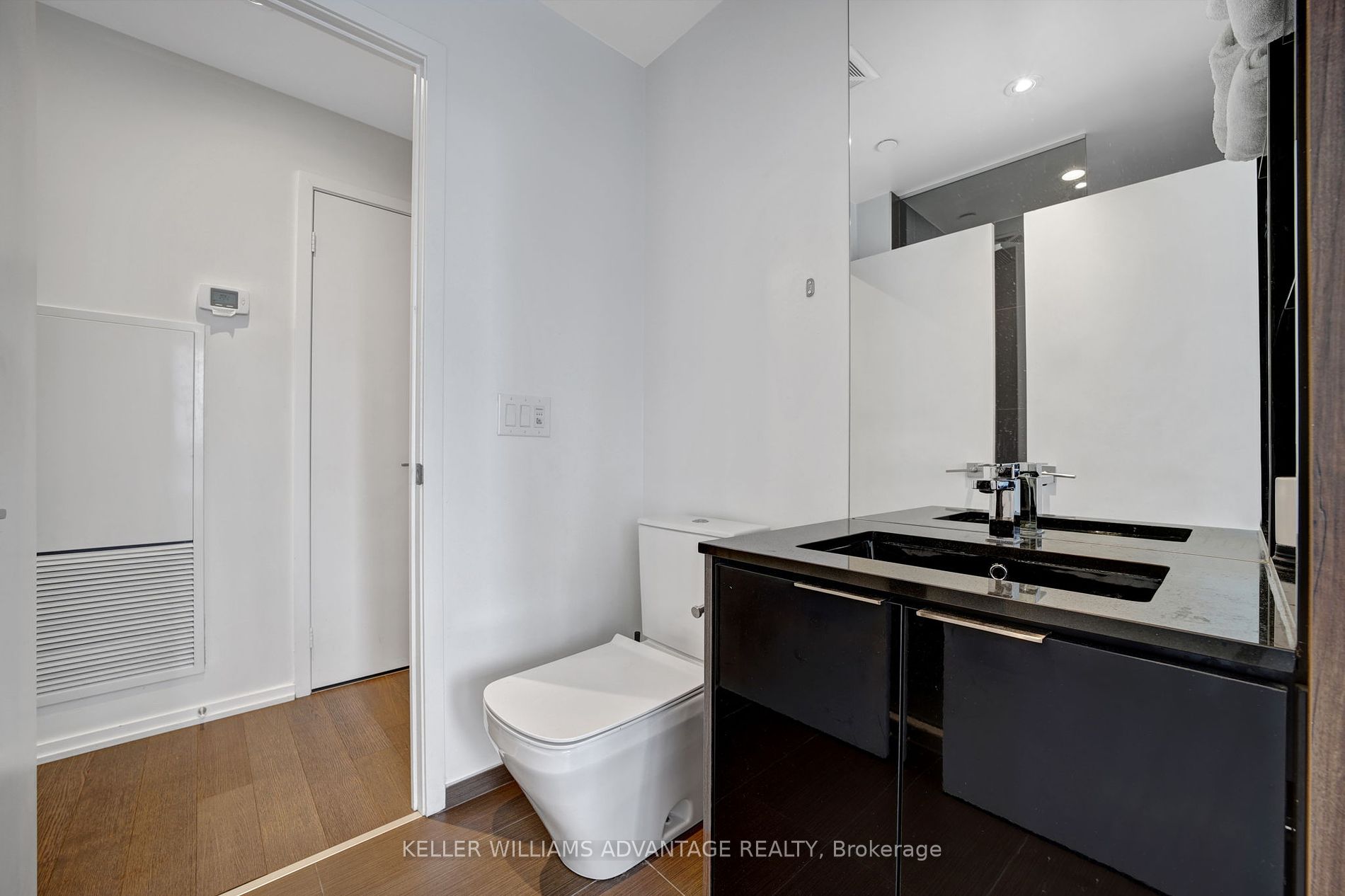 70 Temperance St, #2306